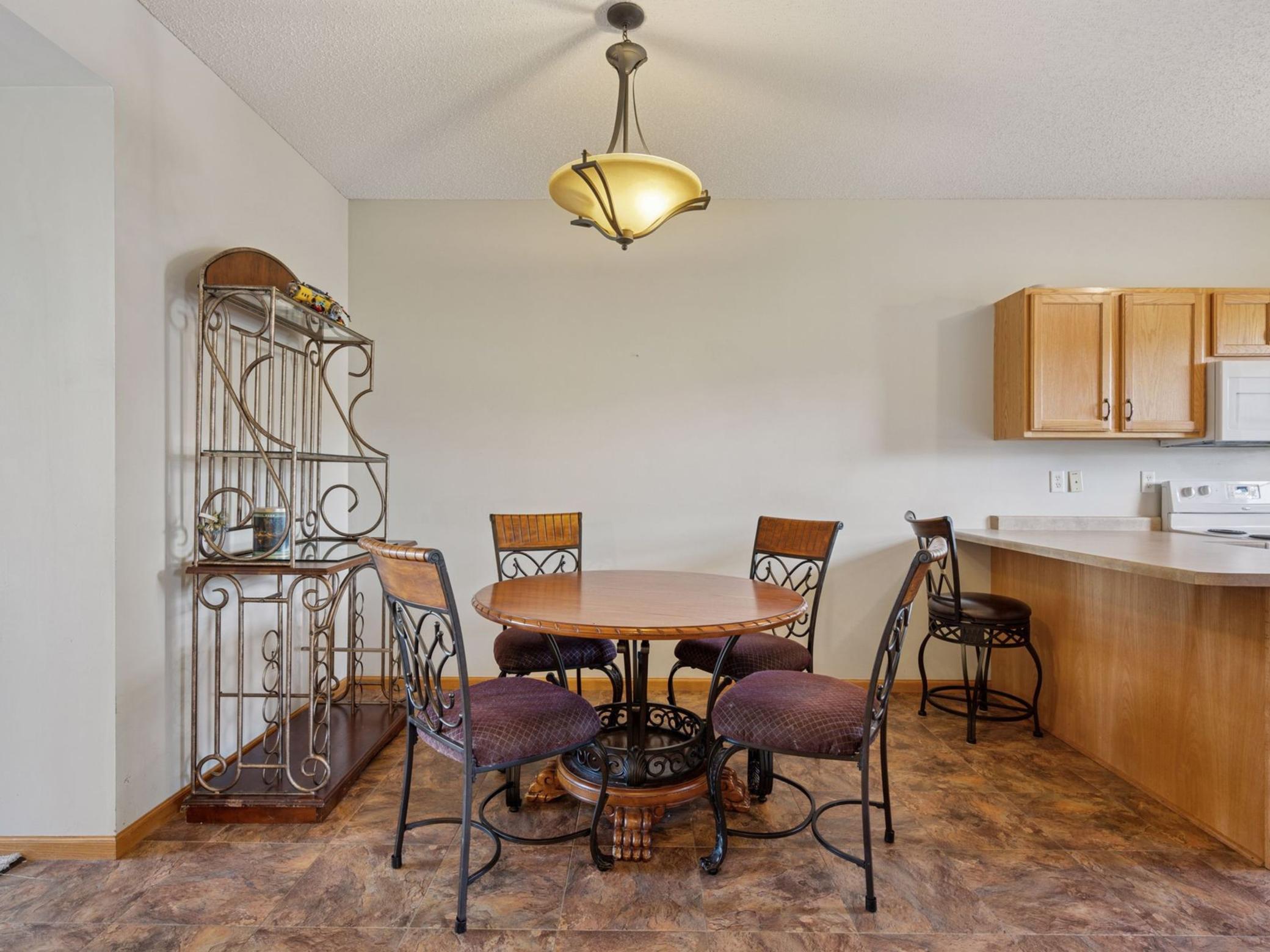 4206 Orleans Drive NE