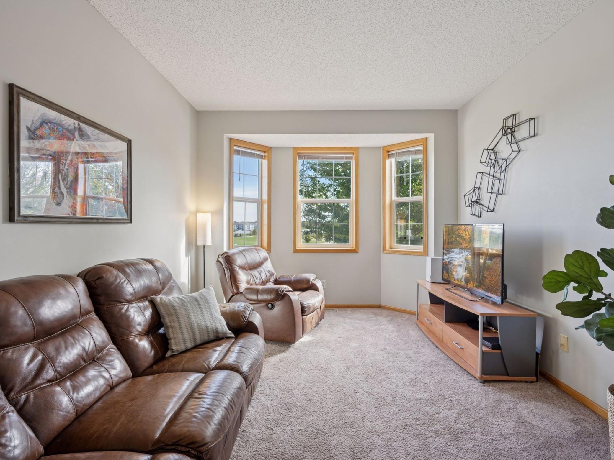 4206 Orleans Drive NE