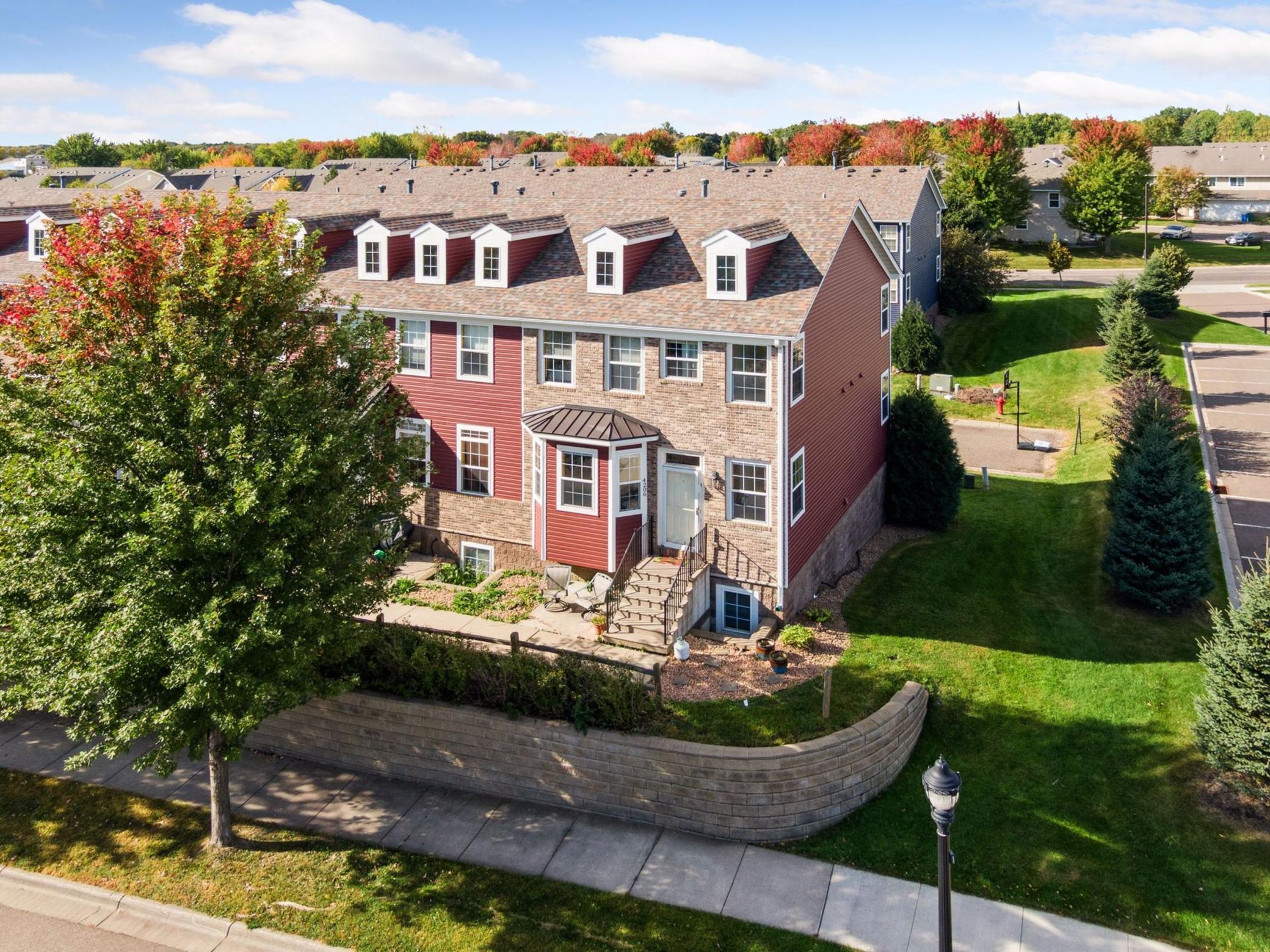 4206 Orleans Drive NE