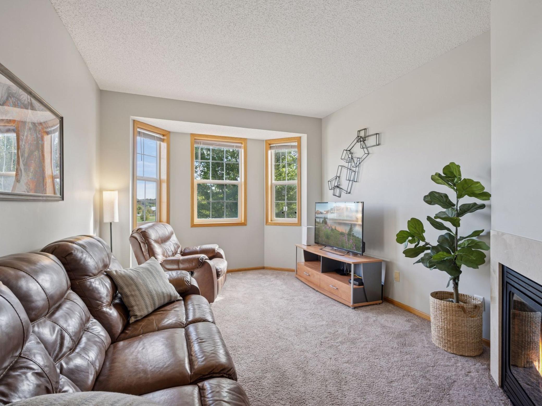 4206 Orleans Drive NE