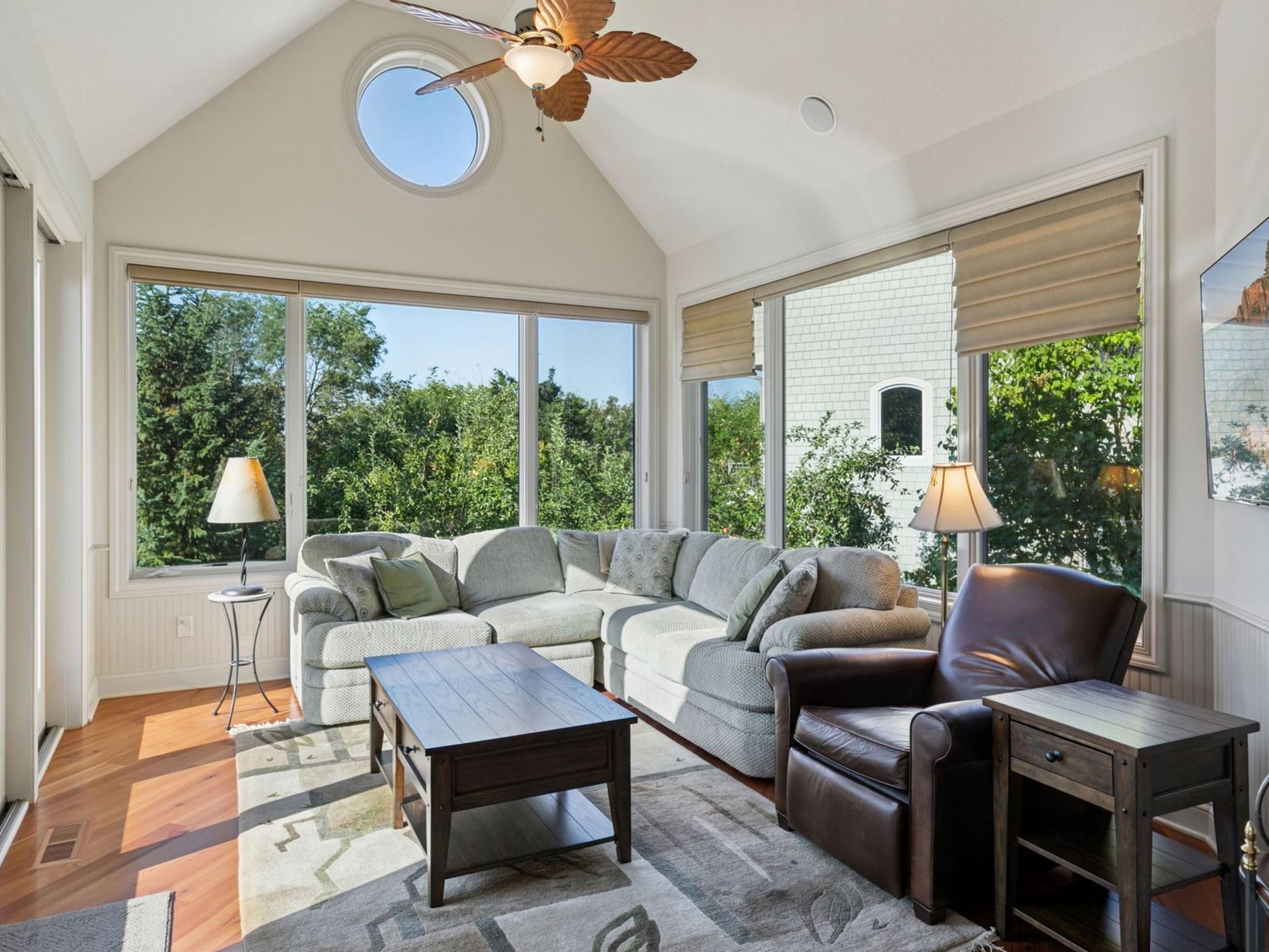 10683 Sonoma Ridge