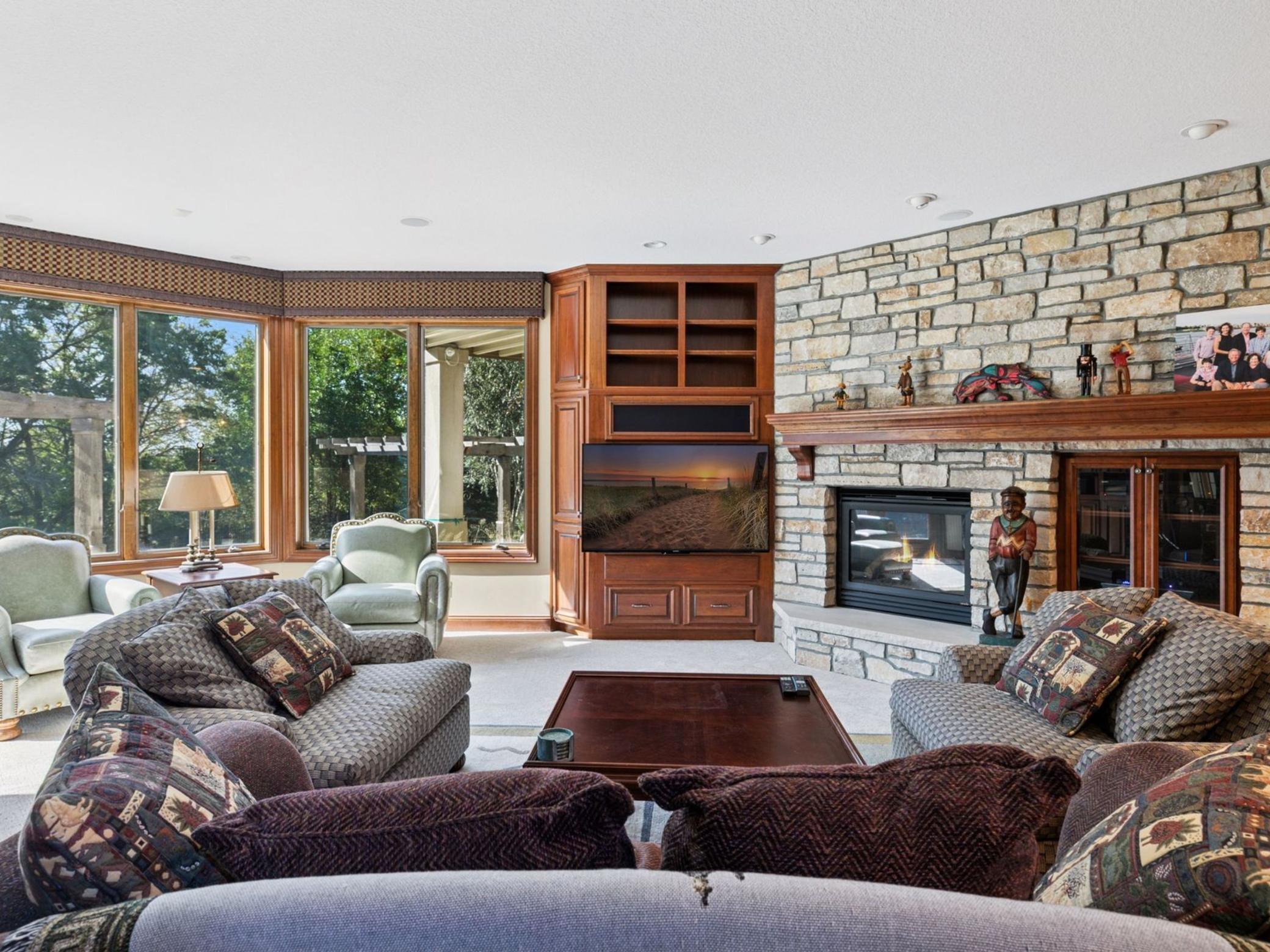 10683 Sonoma Ridge