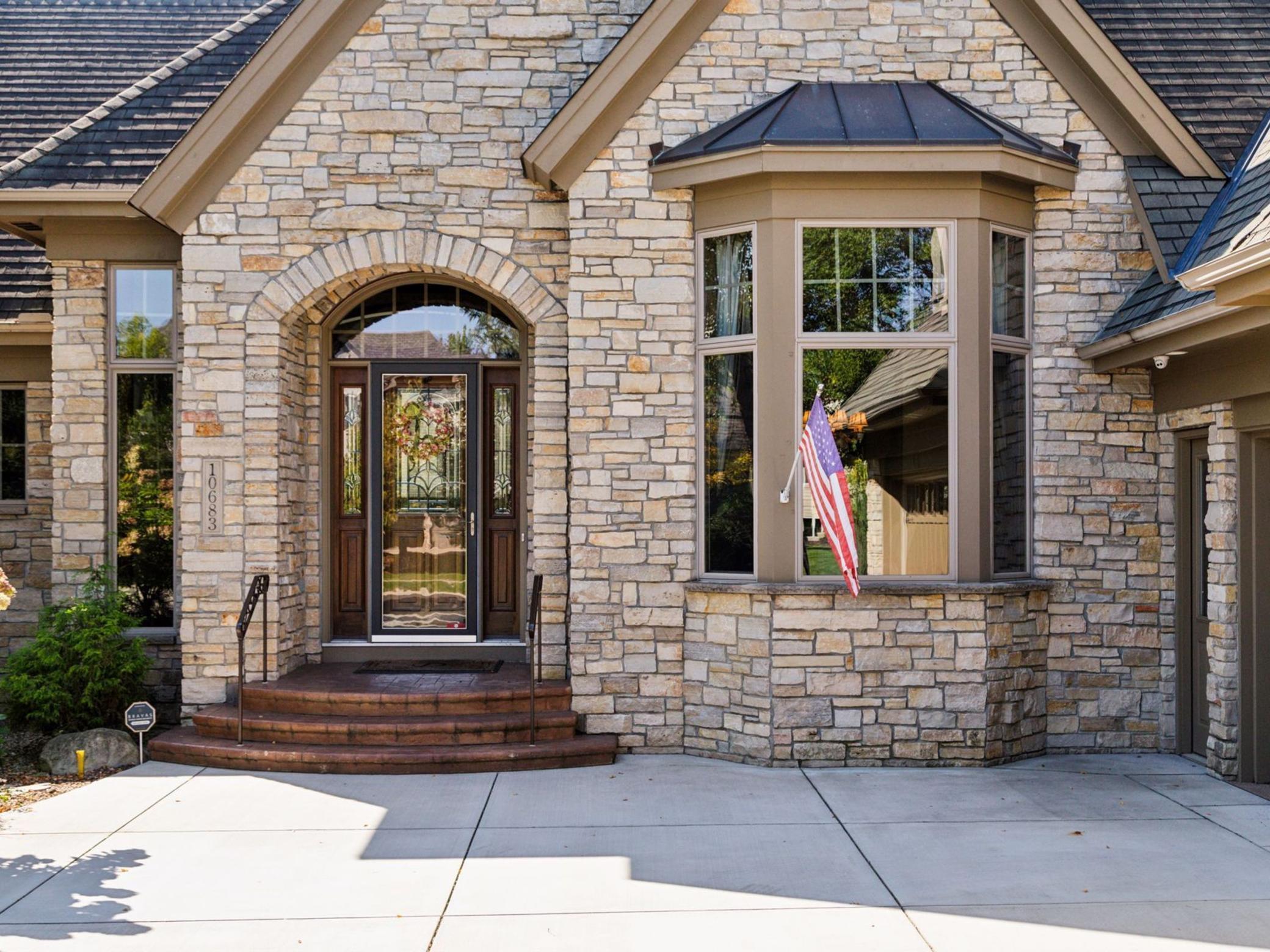10683 Sonoma Ridge