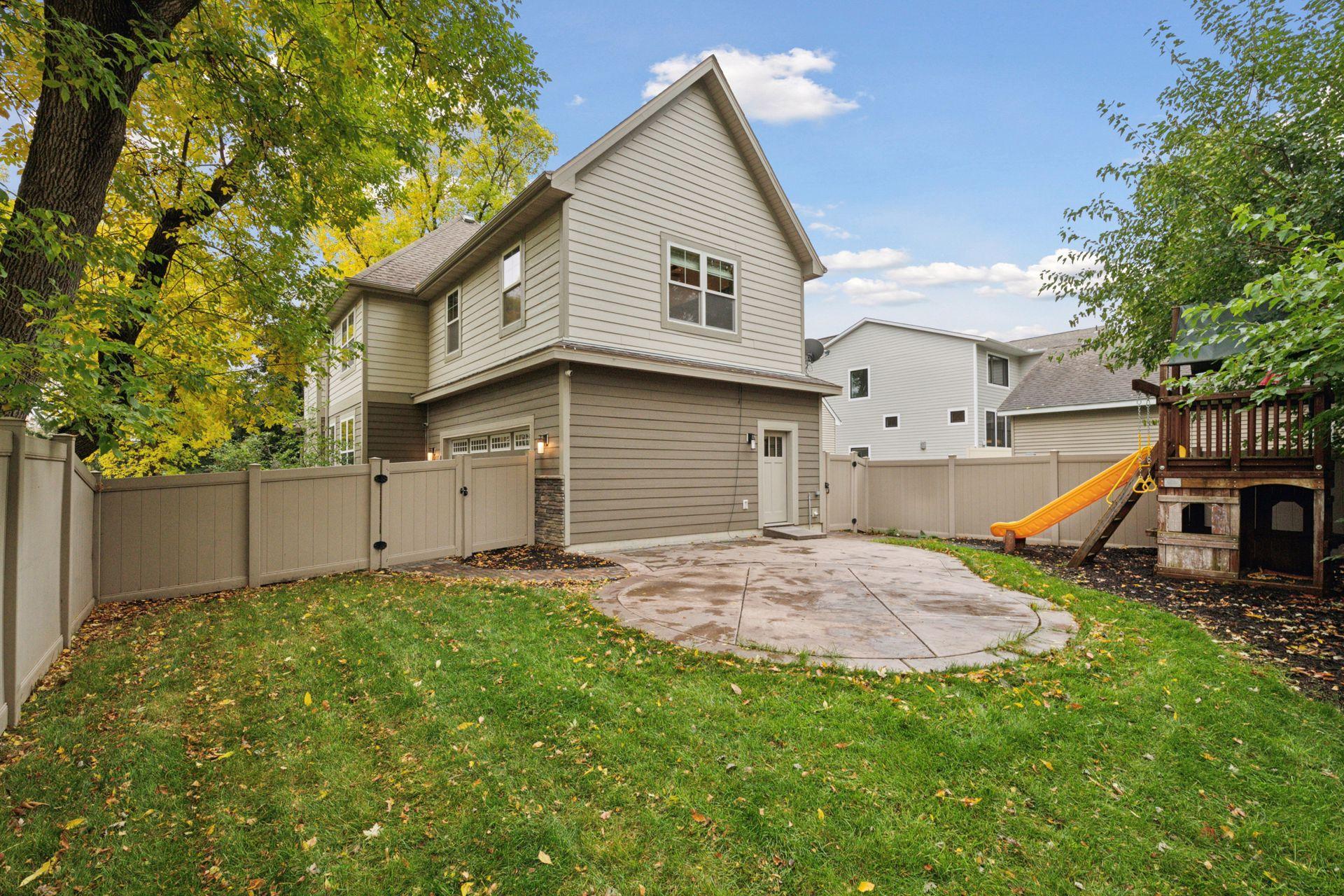 6000 Kellogg Avenue