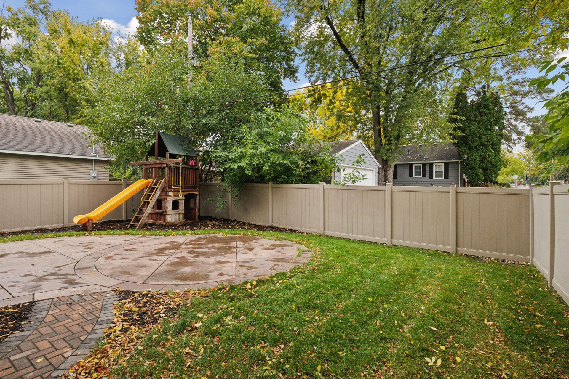 6000 Kellogg Avenue