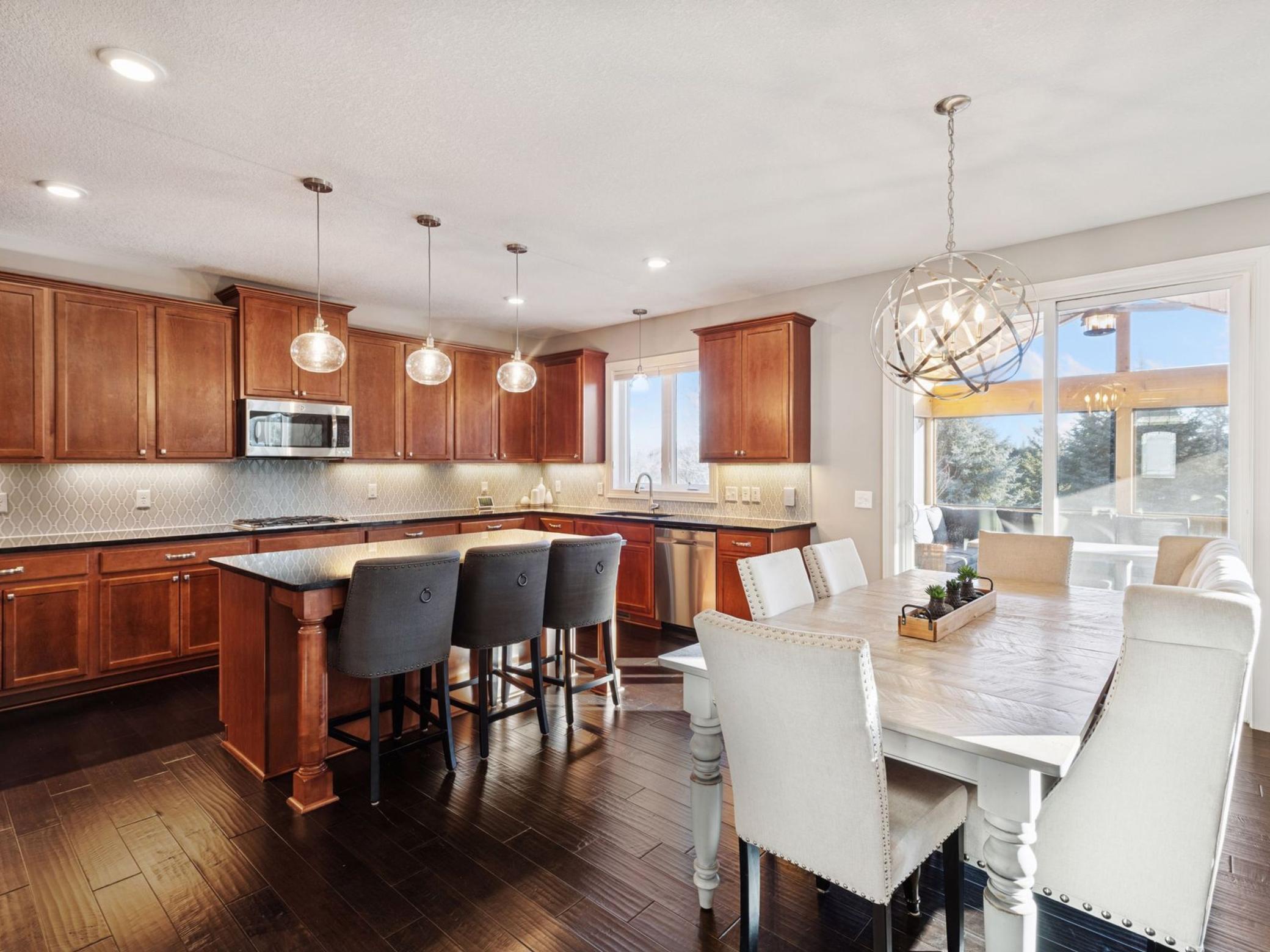 9785 Emerson Court
