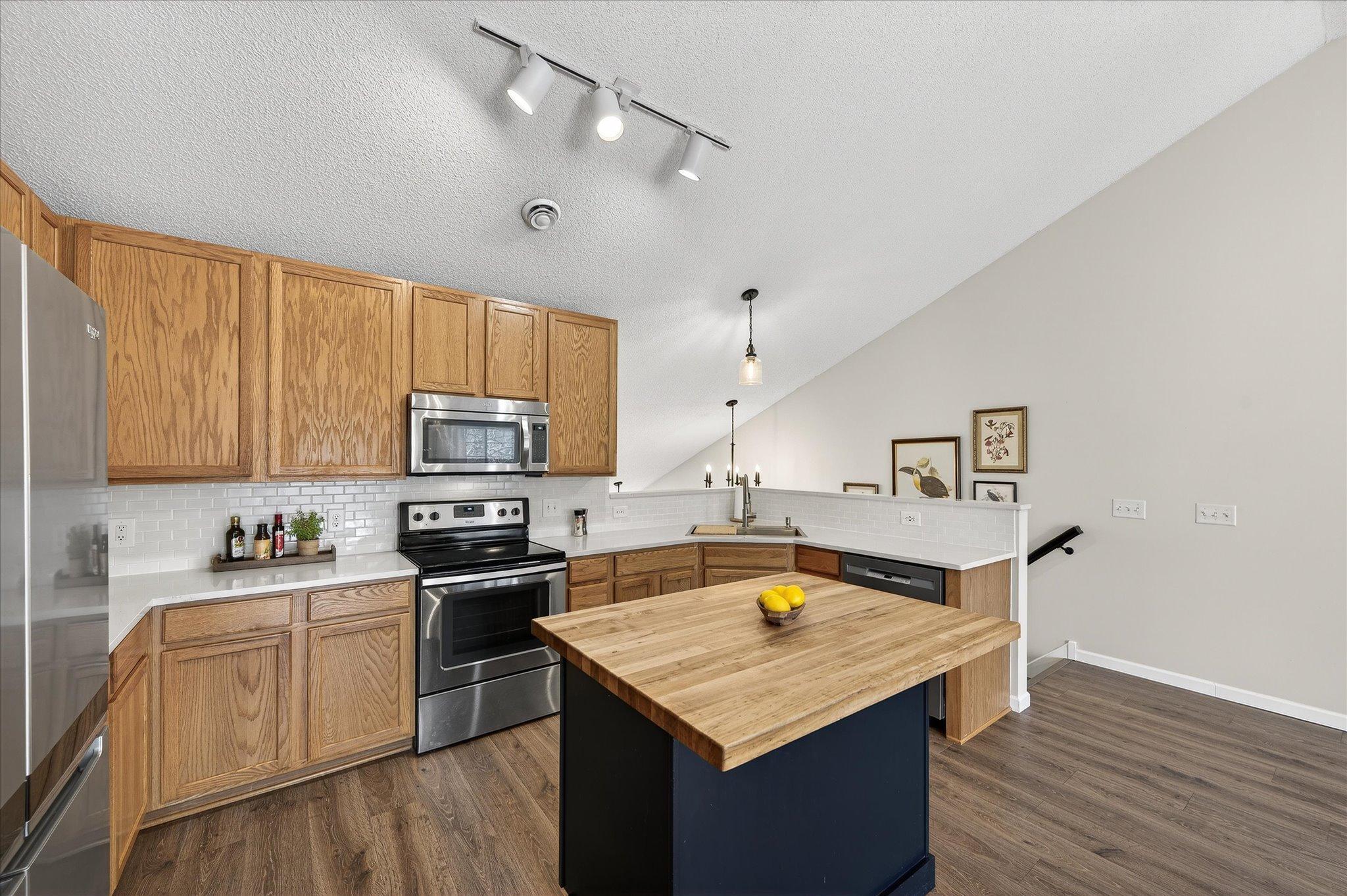 330 Heritage Trail