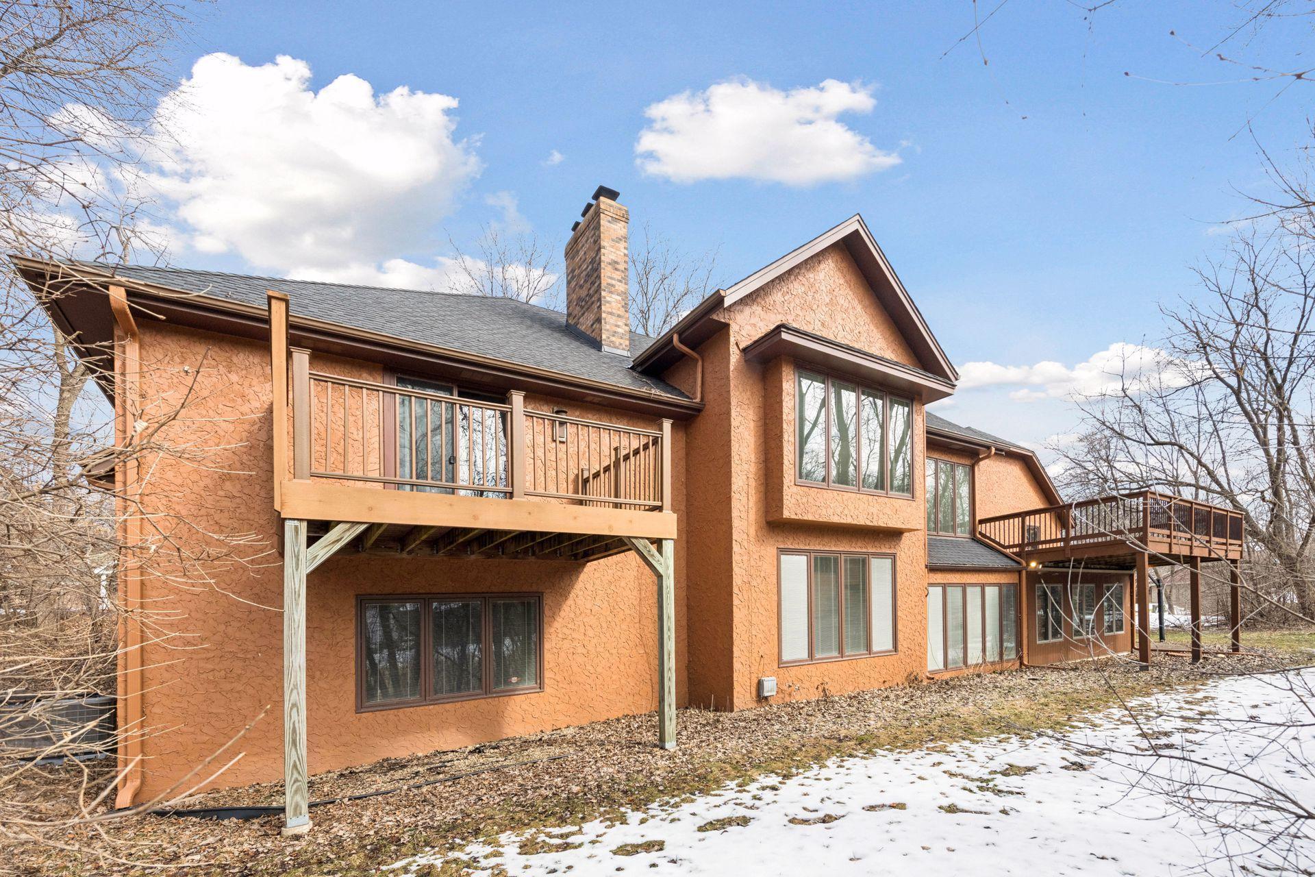 16787 Whittington Walk