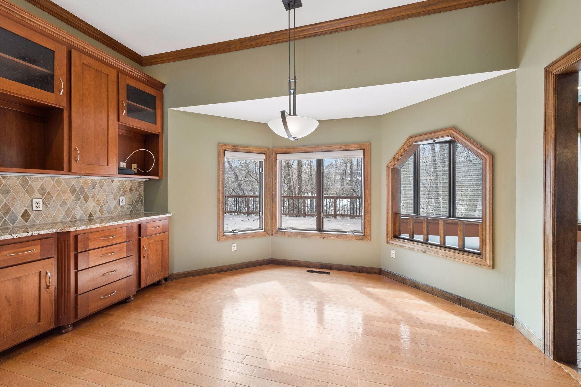 16787 Whittington Walk