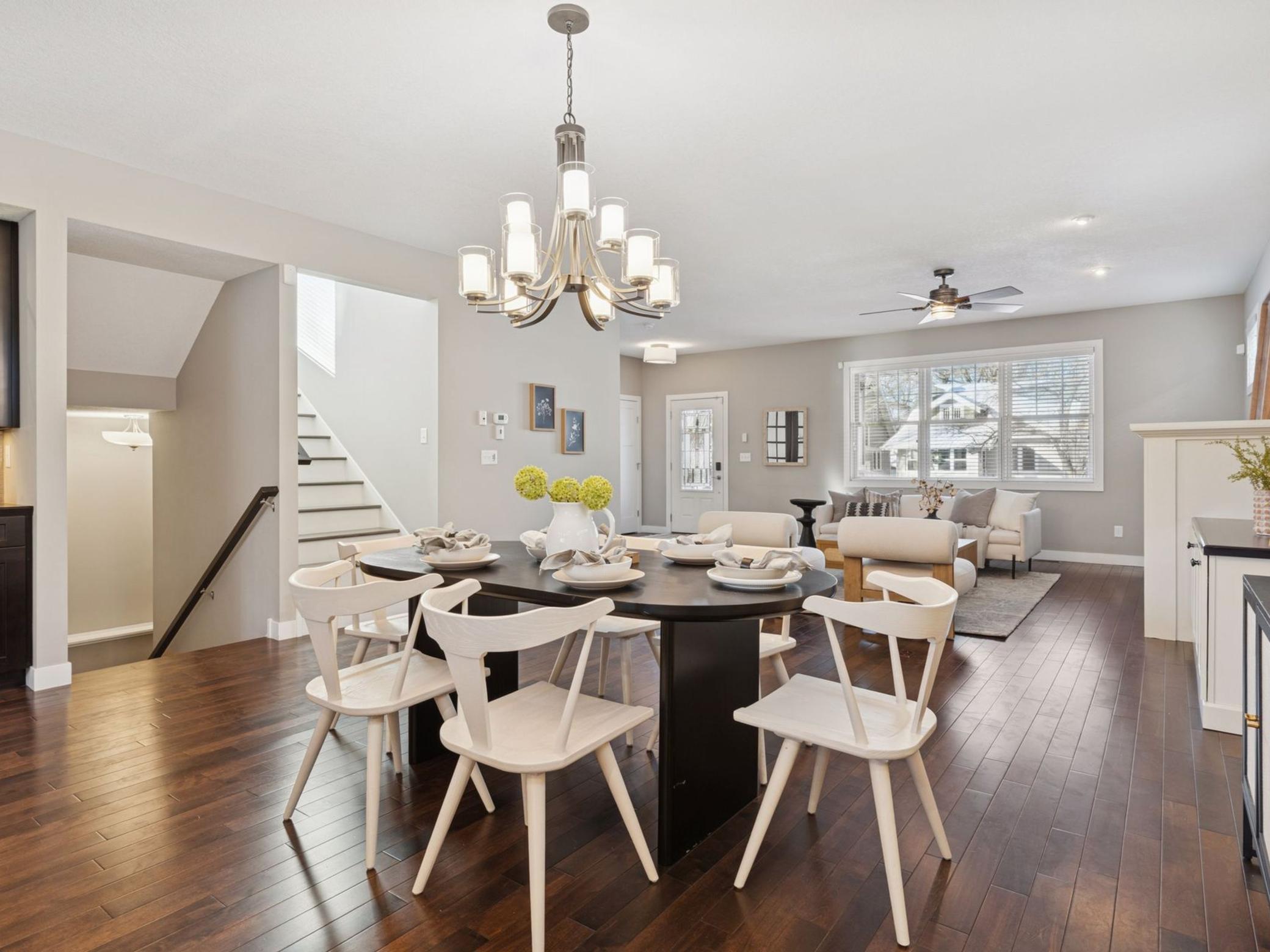 192 Wheeler Street S