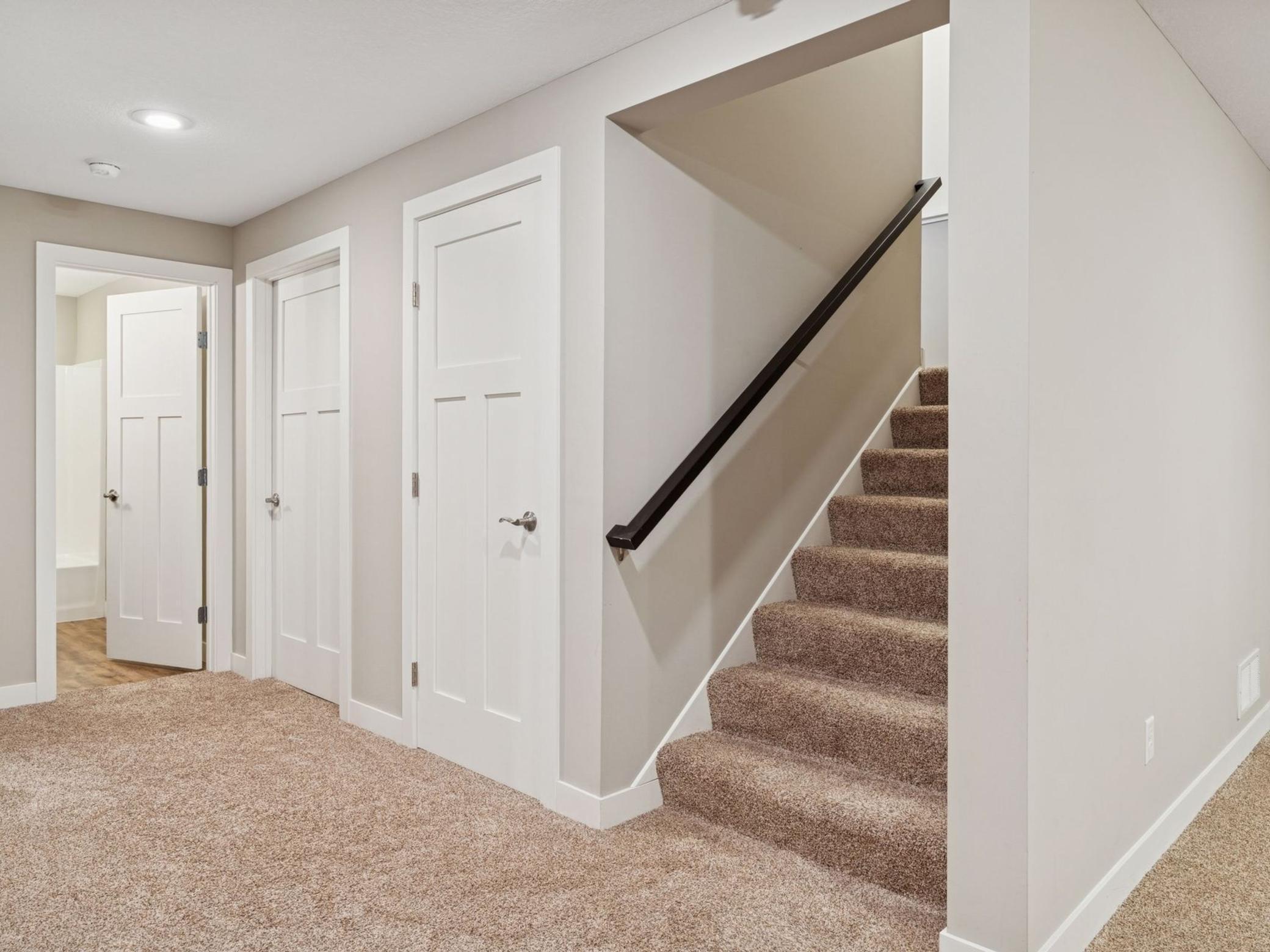 192 Wheeler Street S