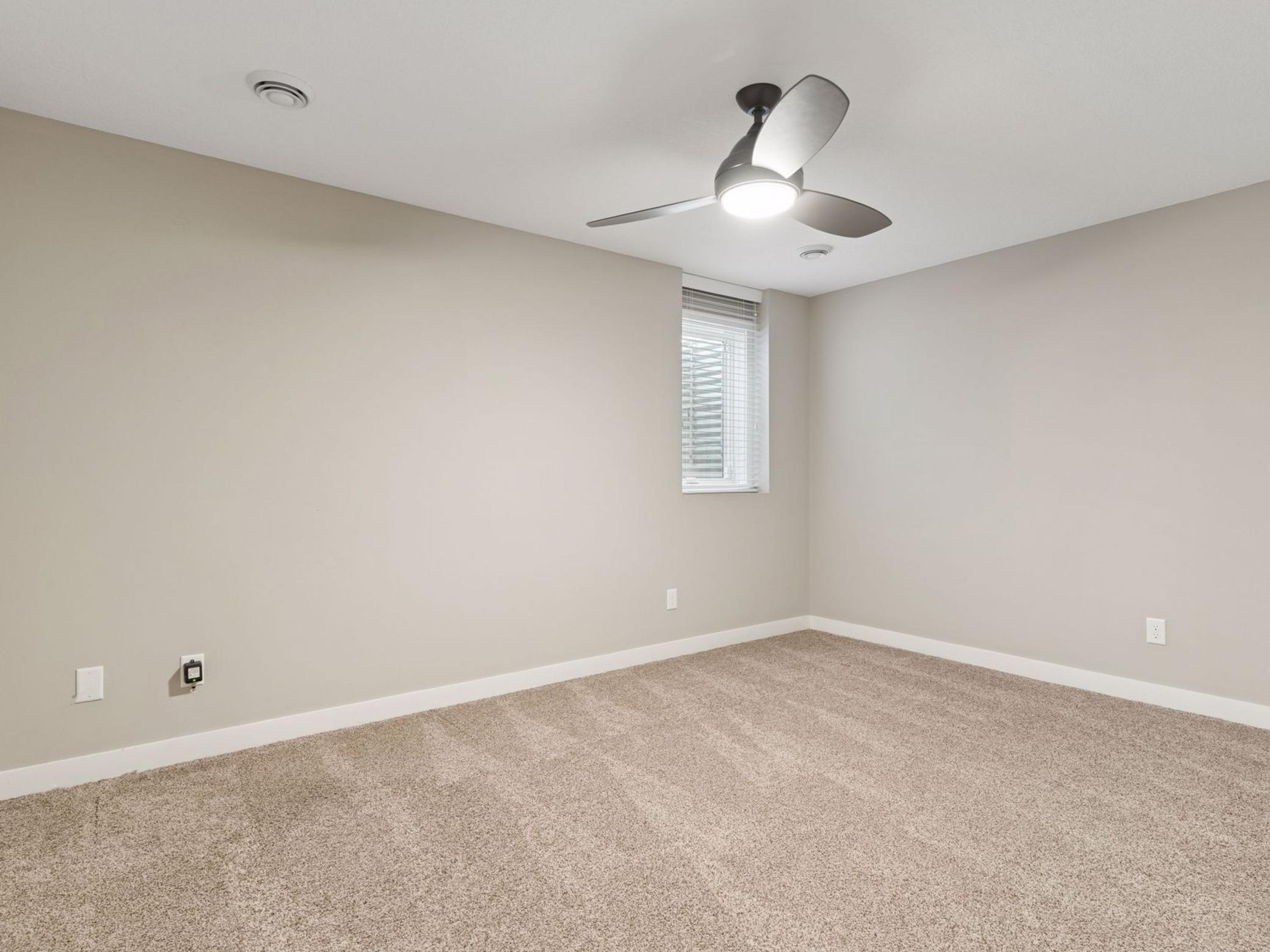 192 Wheeler Street S