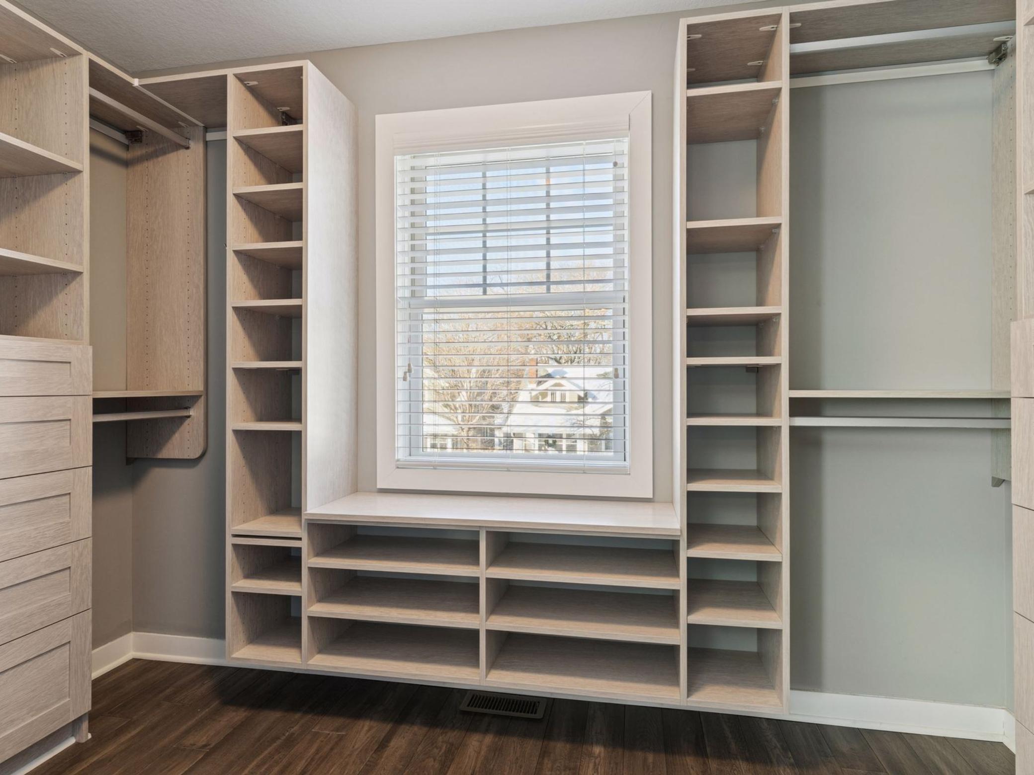 192 Wheeler Street S