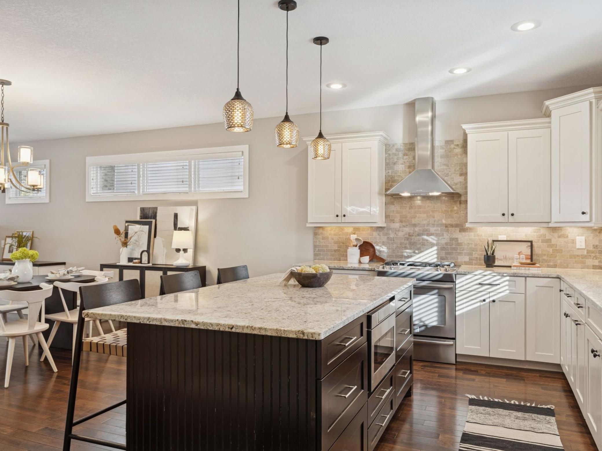 192 Wheeler Street S