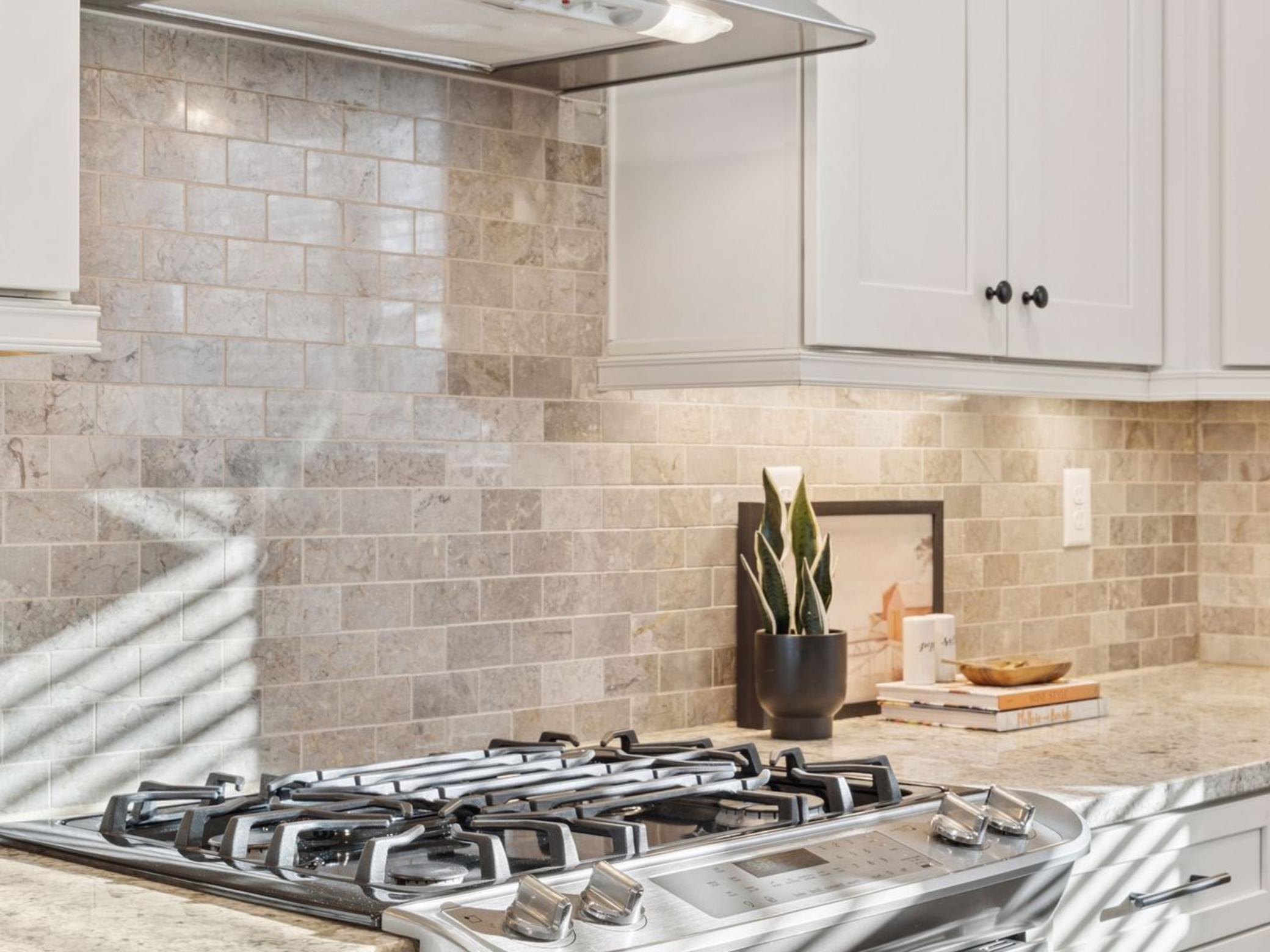 192 Wheeler Street S