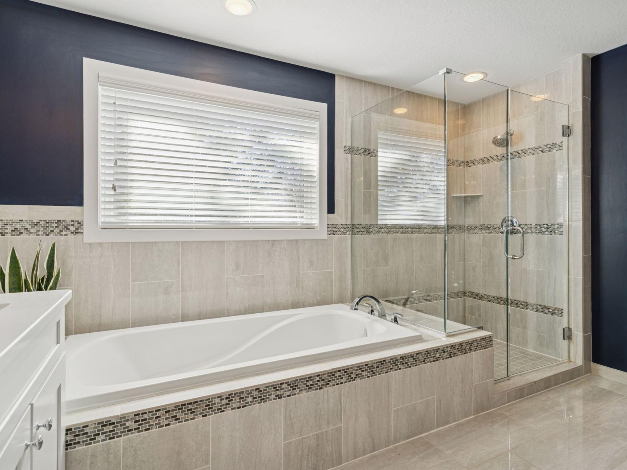 192 Wheeler Street S