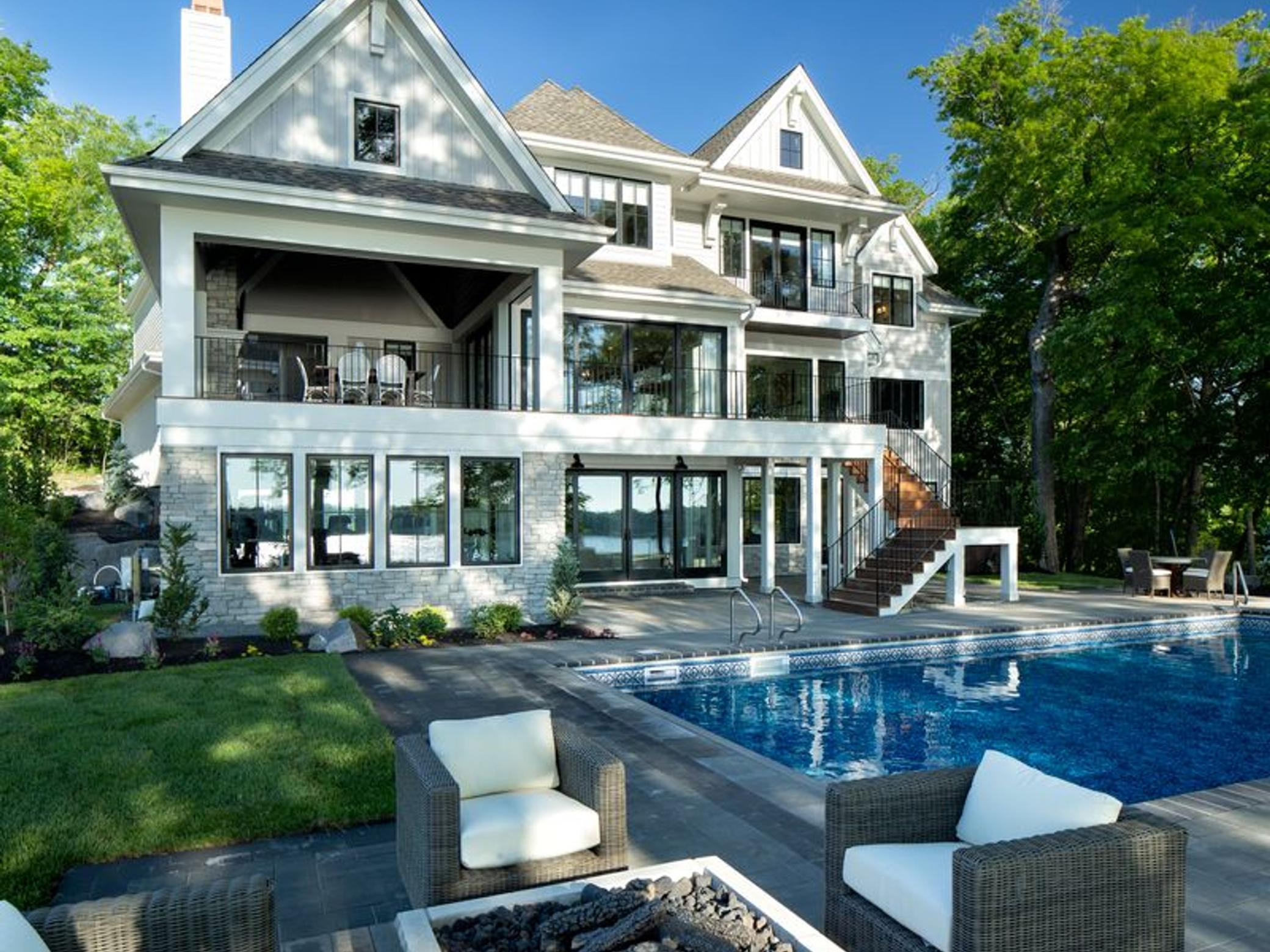 32xx County Road 101 S