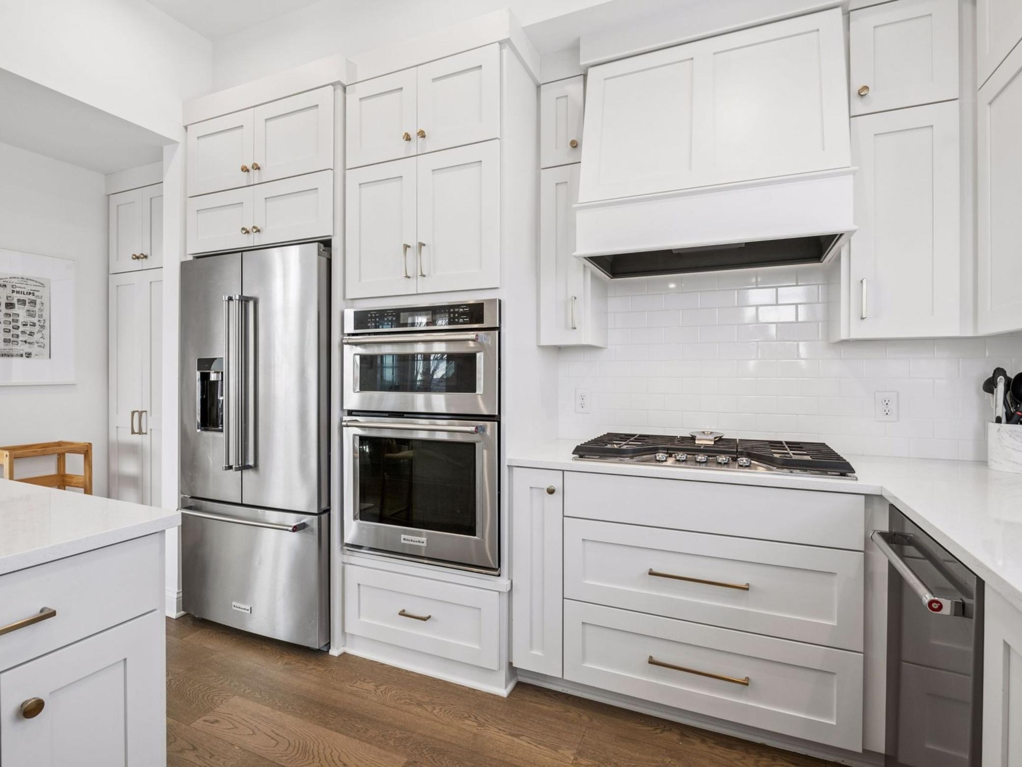 4901 Hawthorne Court Unit: 303