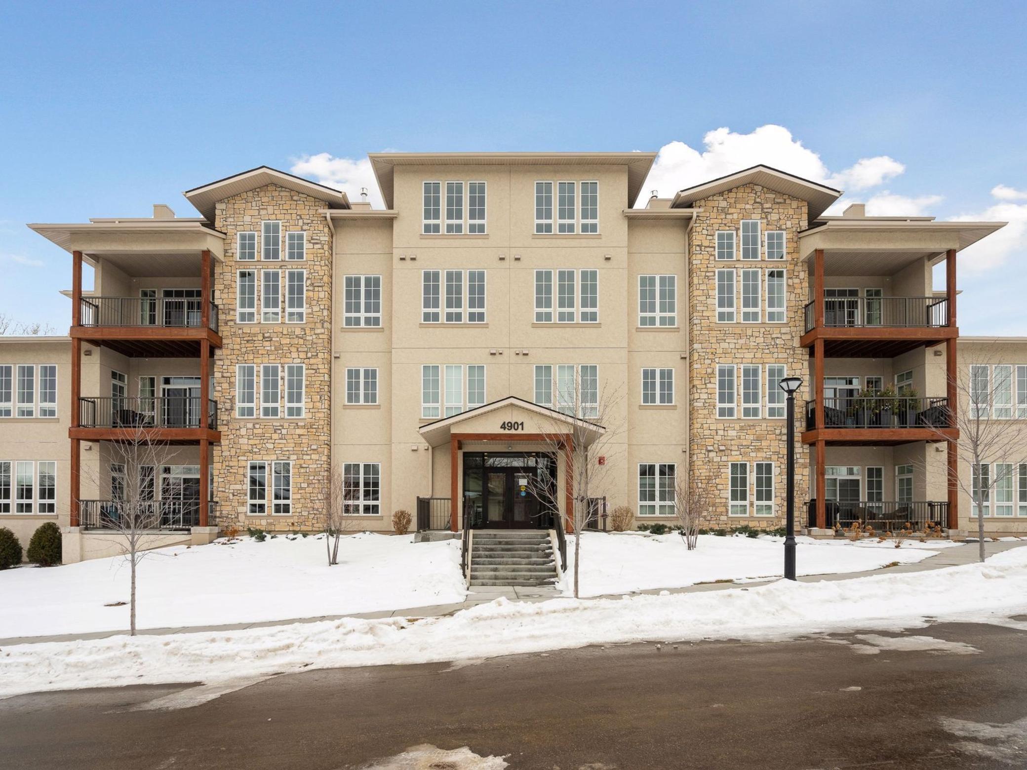 4901 Hawthorne Court Unit: 303