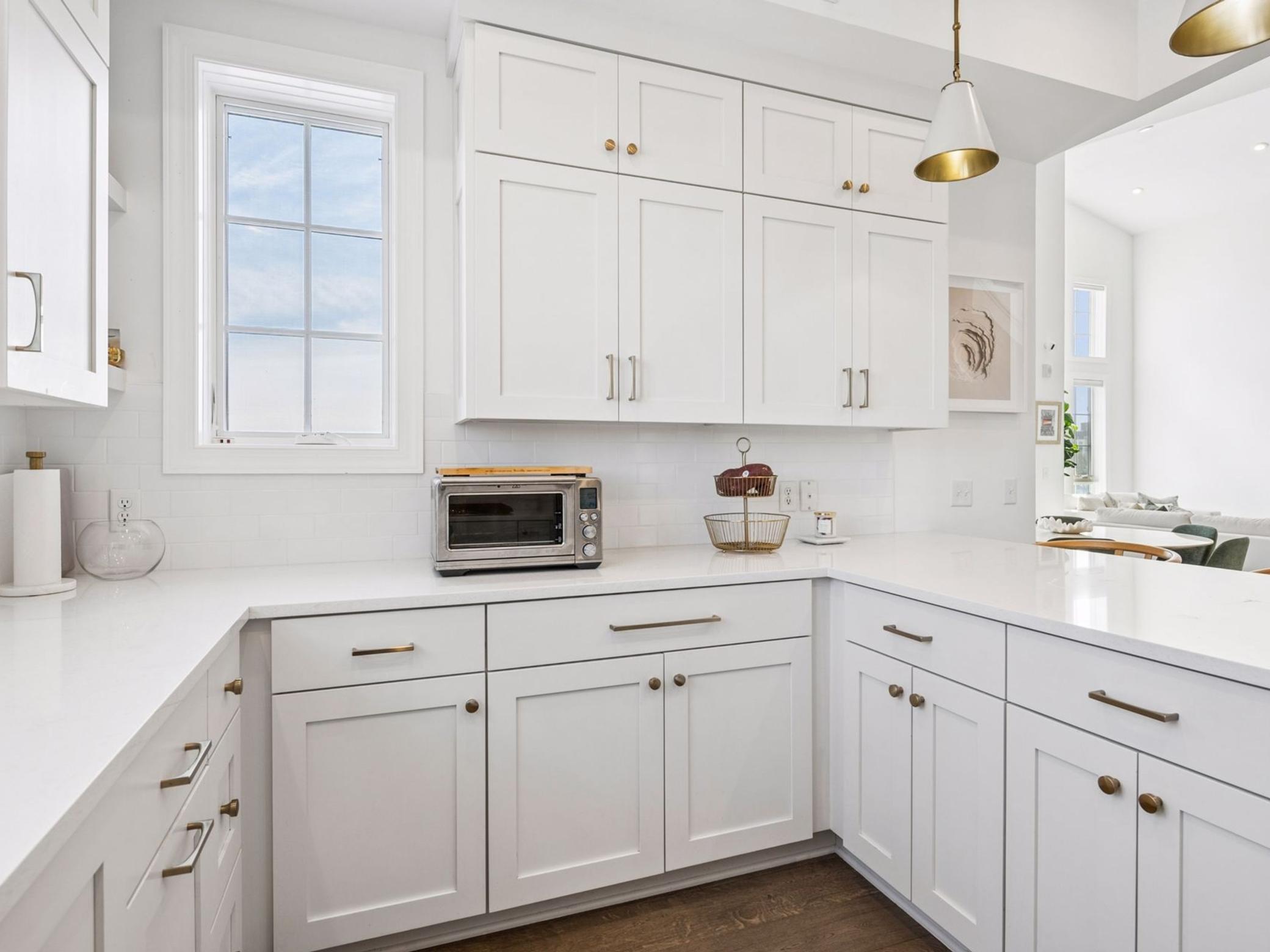 4901 Hawthorne Court Unit: 303