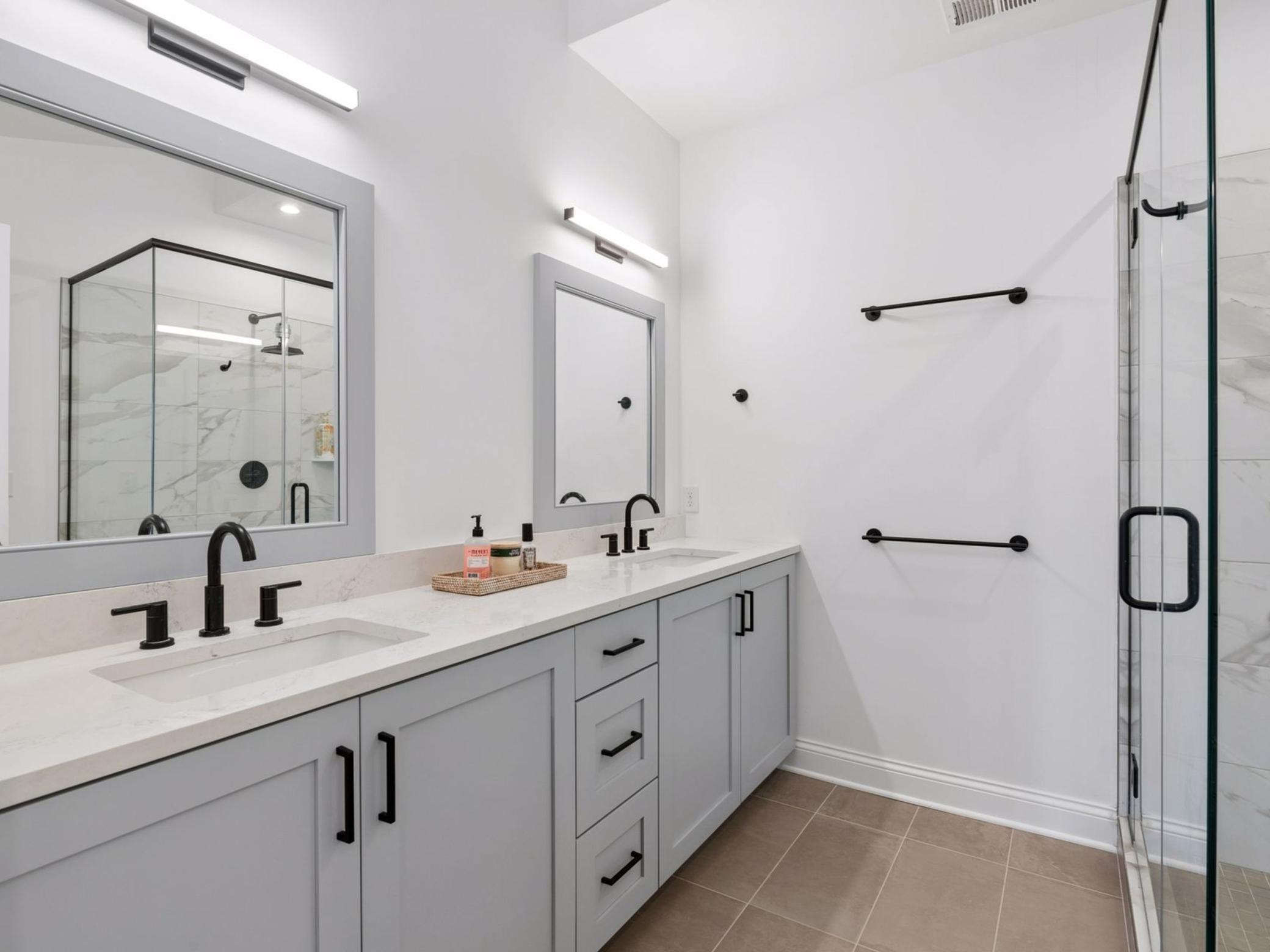 4901 Hawthorne Court Unit: 303