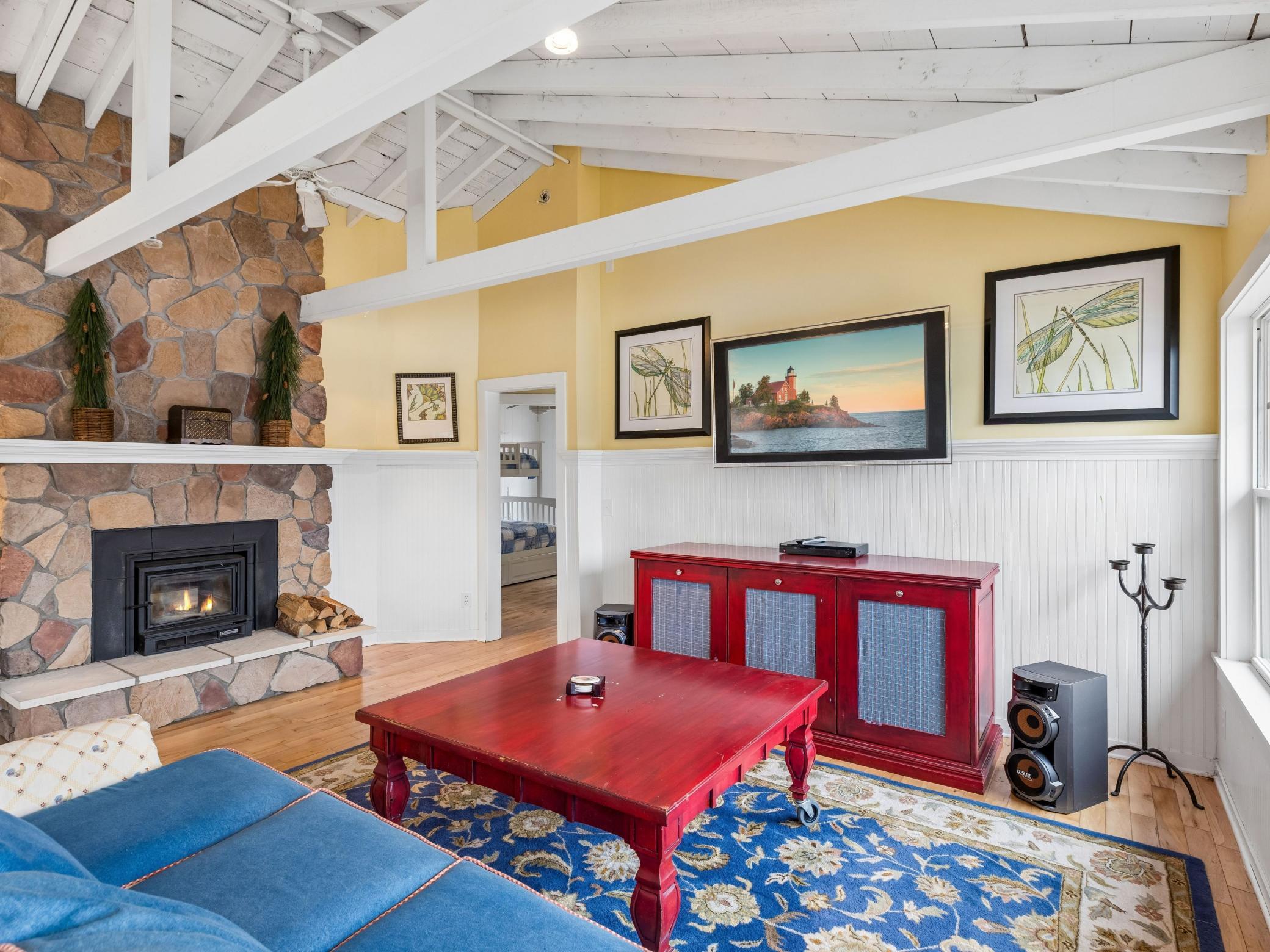 12545 Arcola Trail N