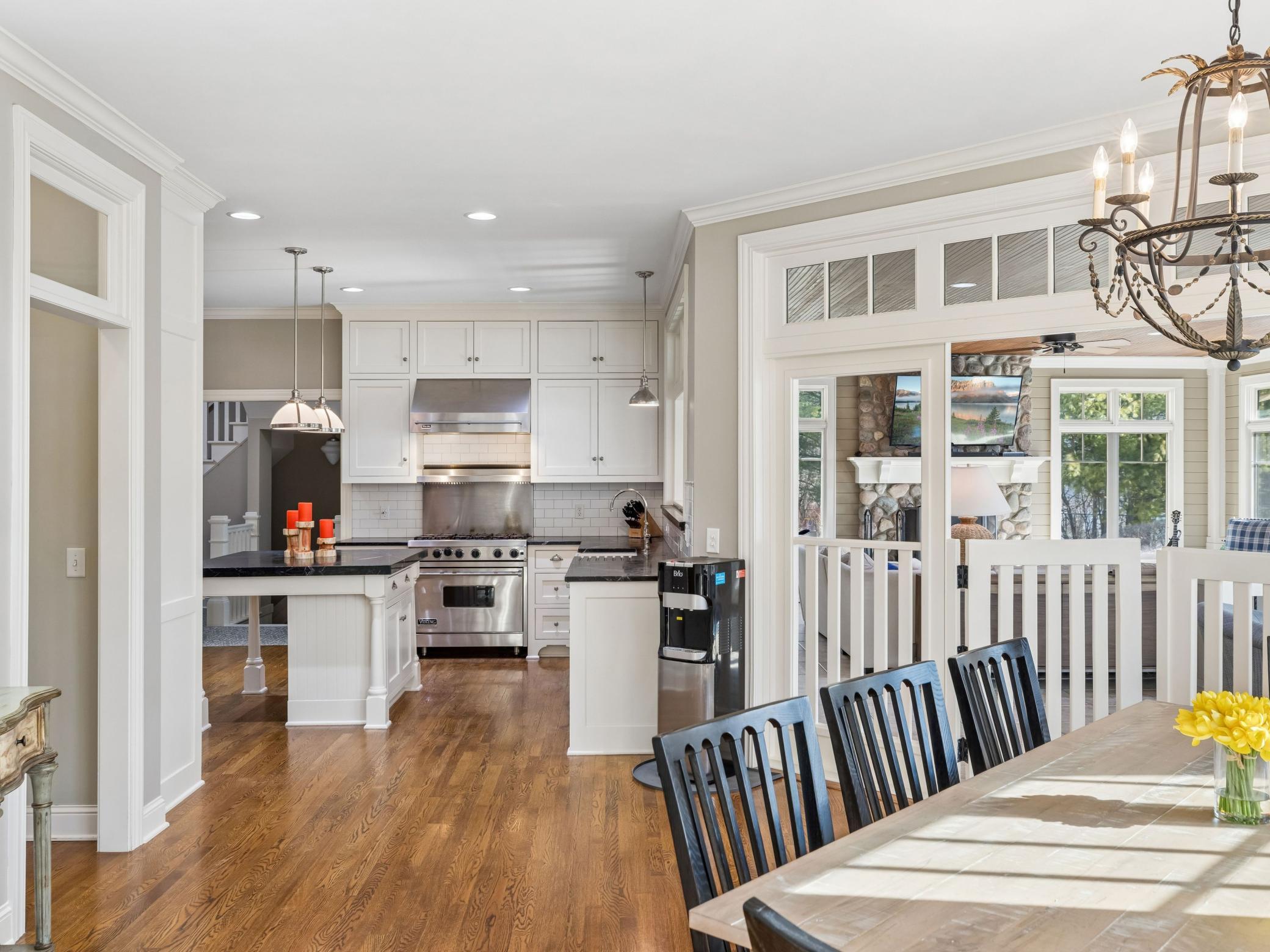 12545 Arcola Trail N