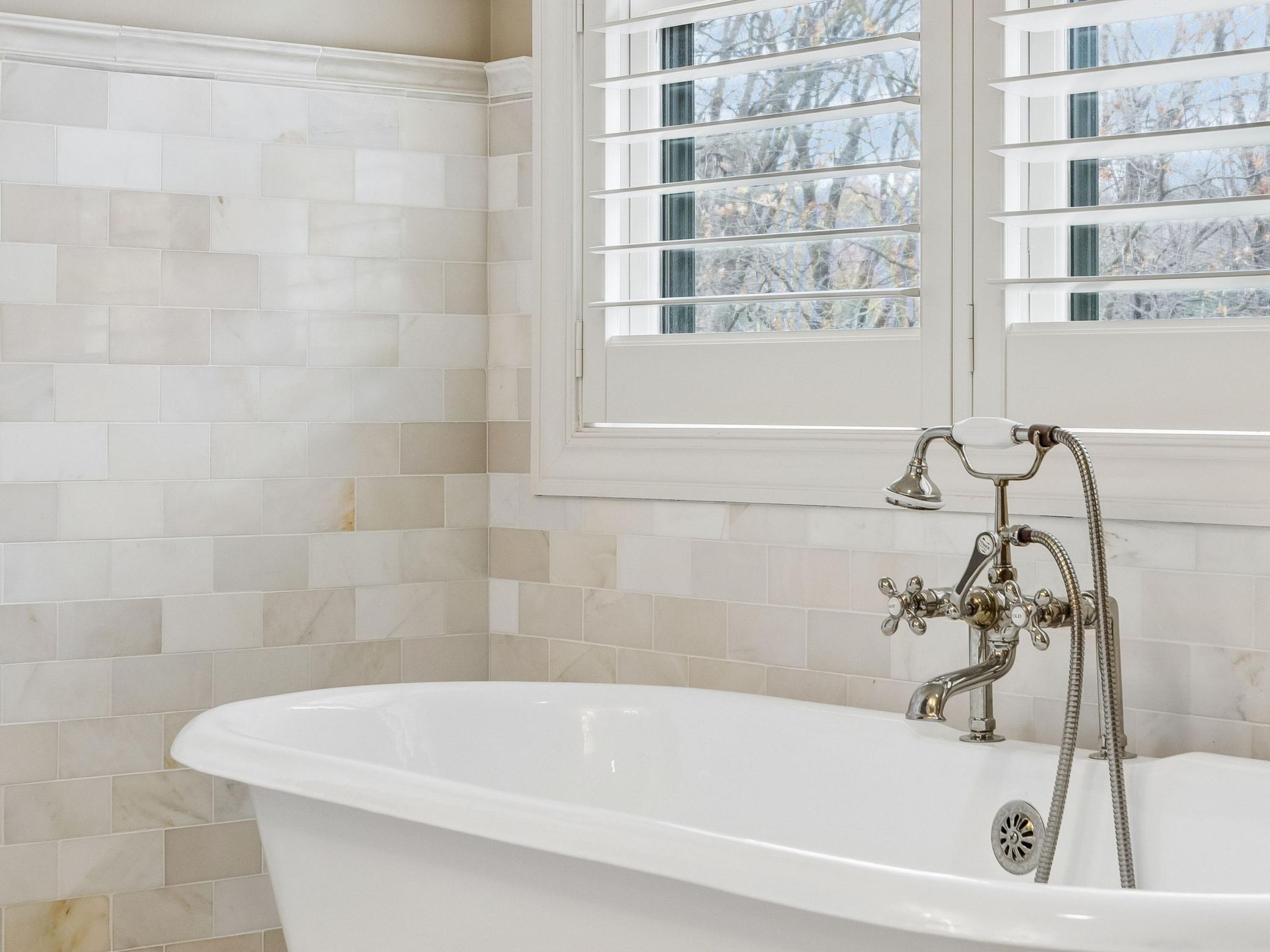 12545 Arcola Trail N