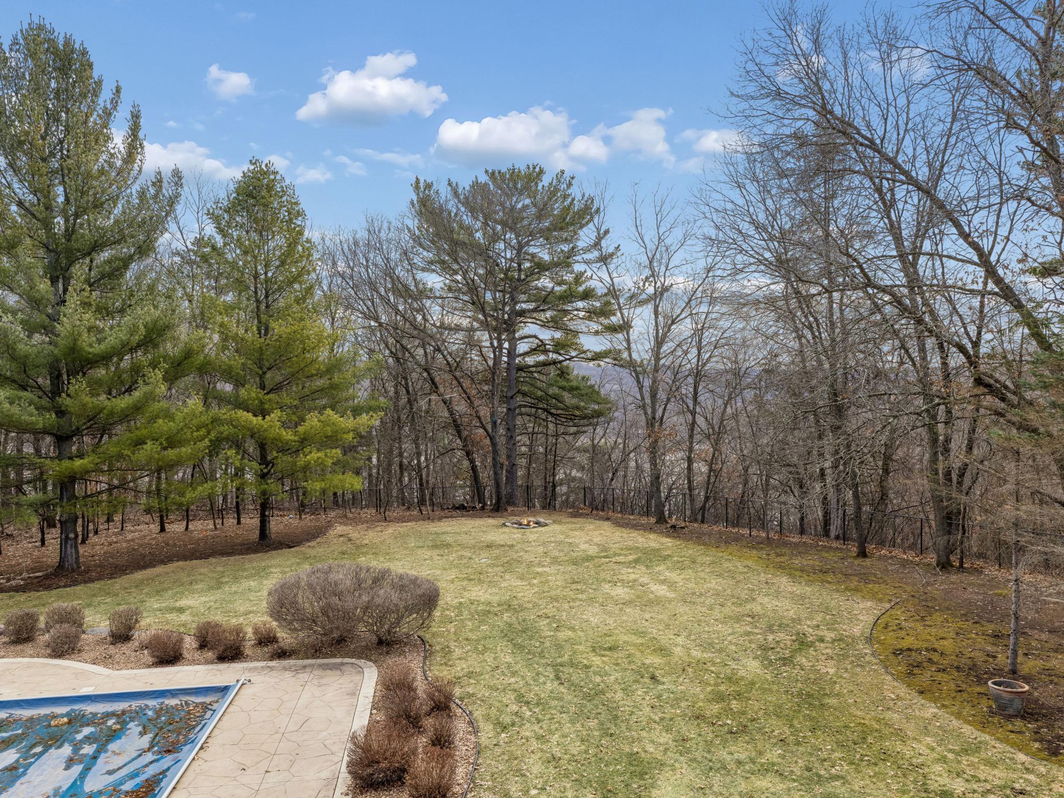 12545 Arcola Trail N