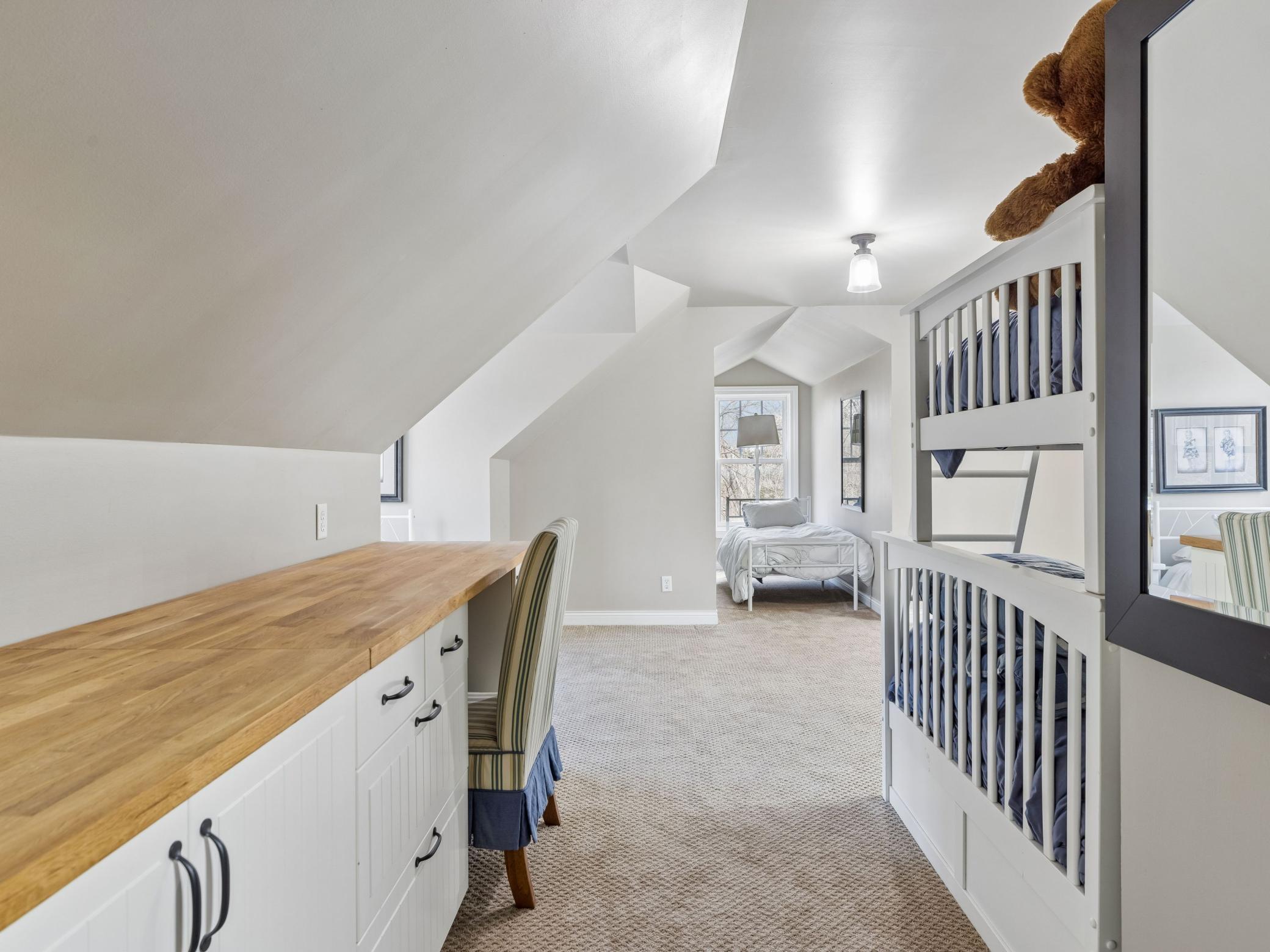 12545 Arcola Trail N