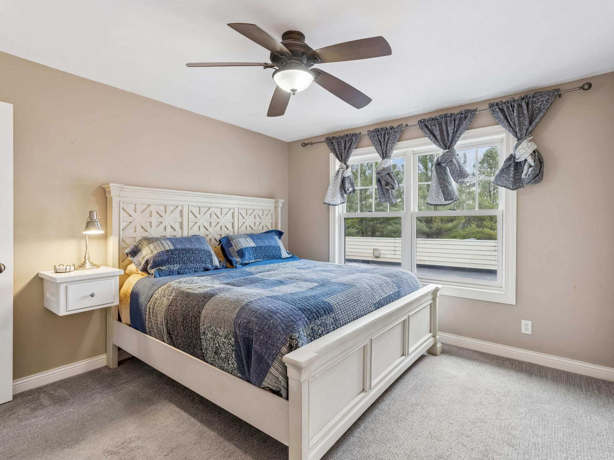 12545 Arcola Trail N