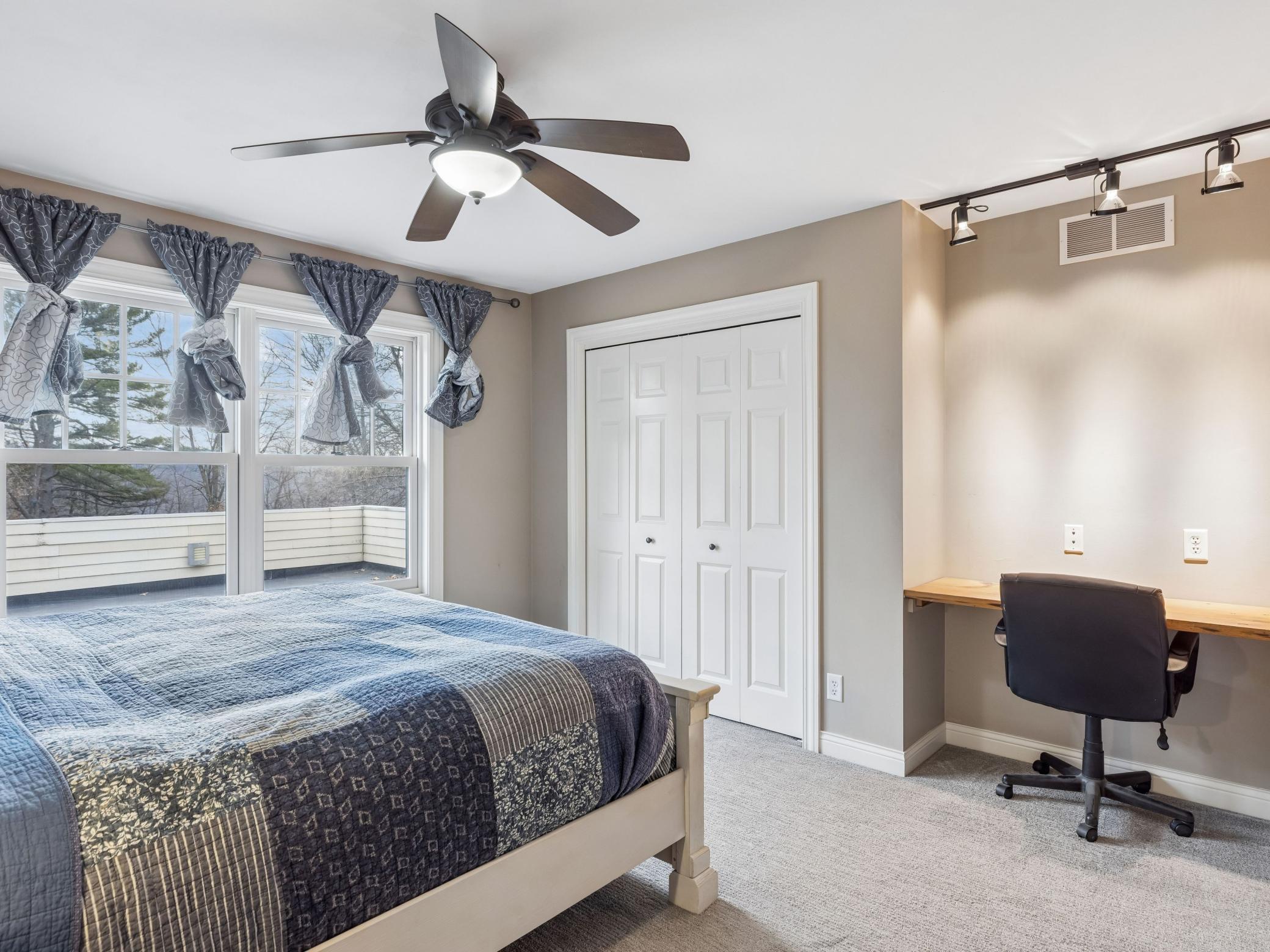 12545 Arcola Trail N