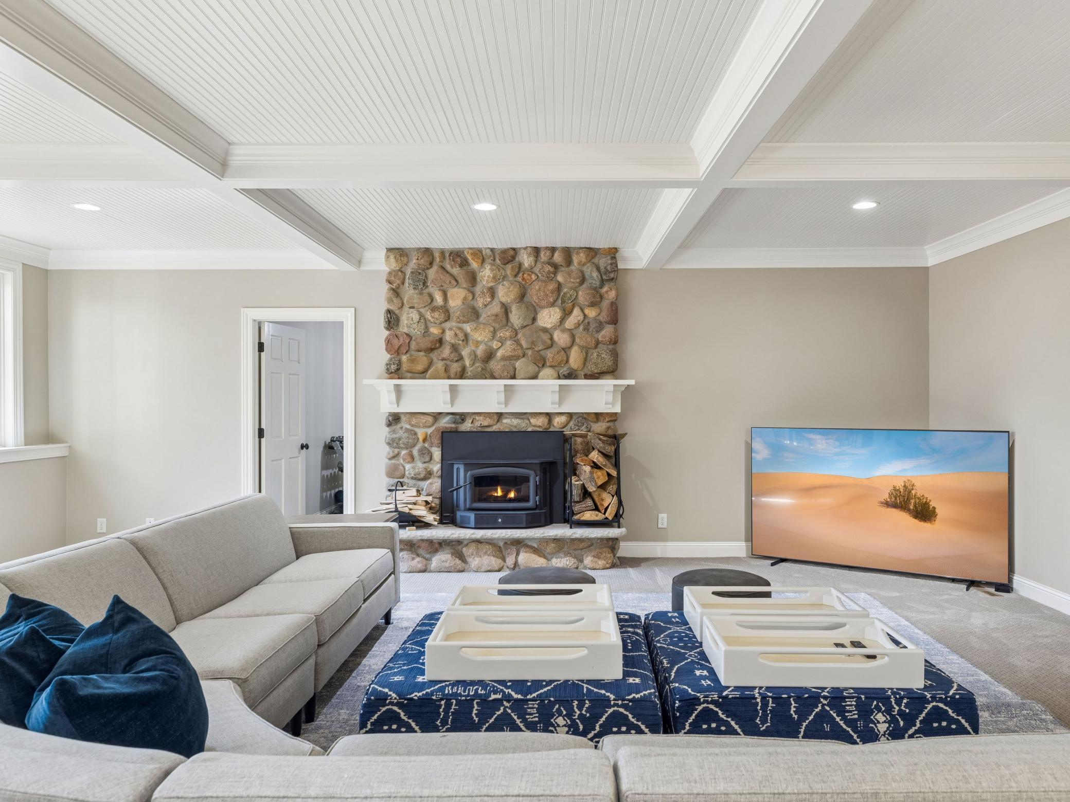 12545 Arcola Trail N