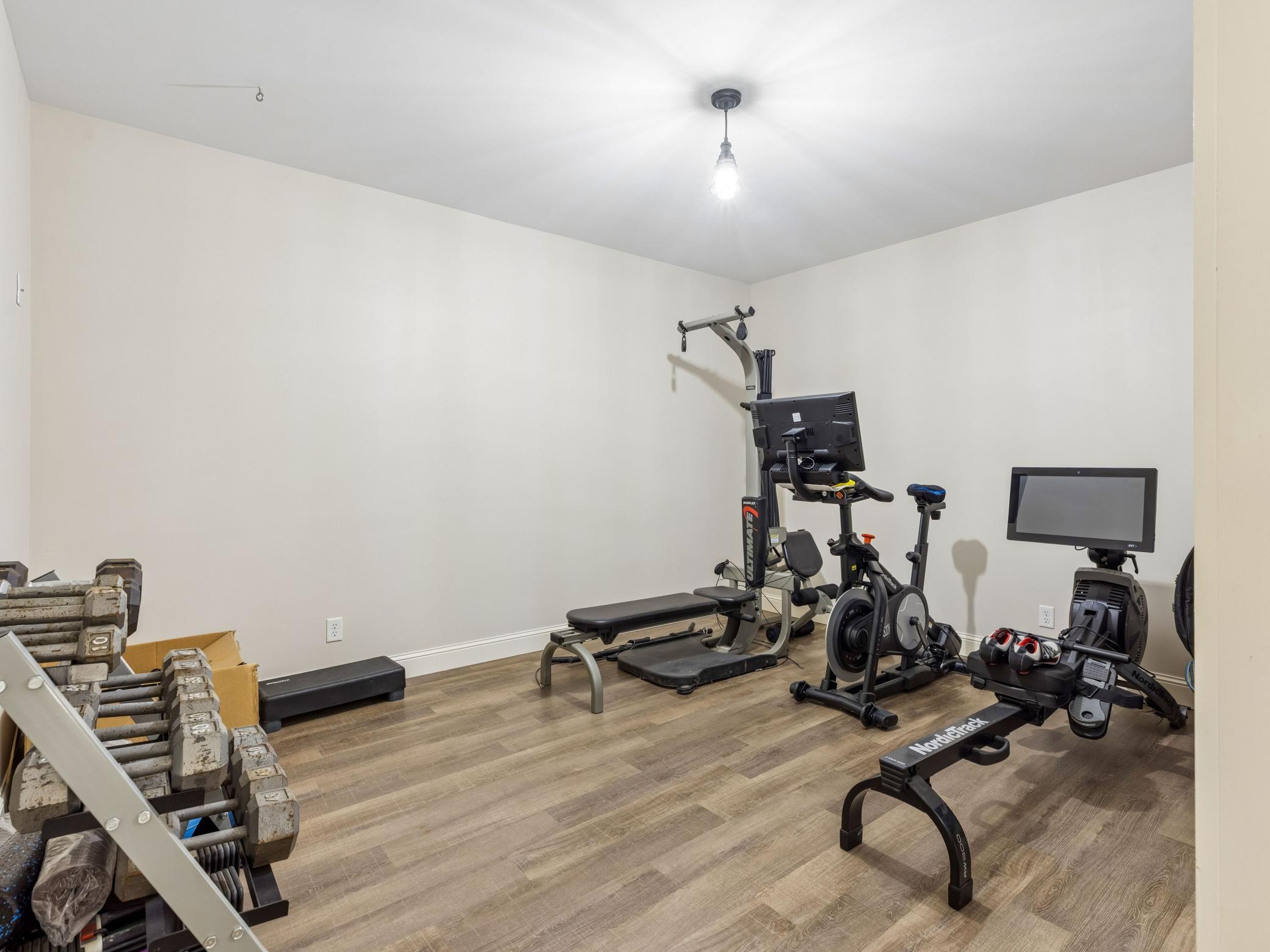 12545 Arcola Trail N