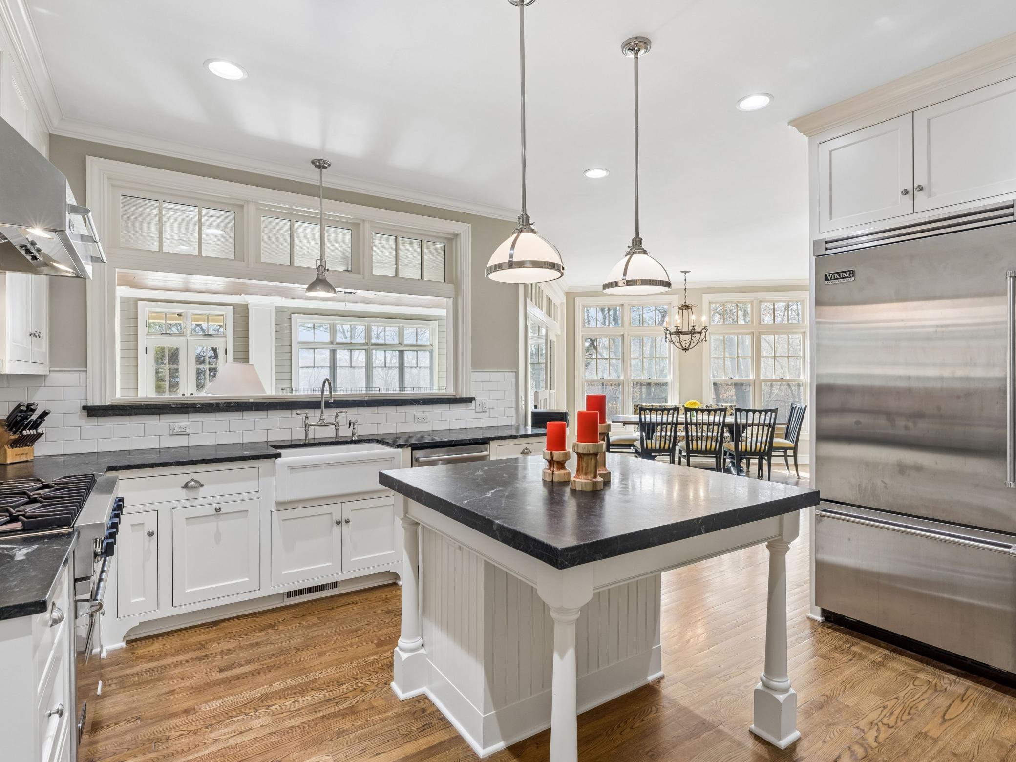 12545 Arcola Trail N