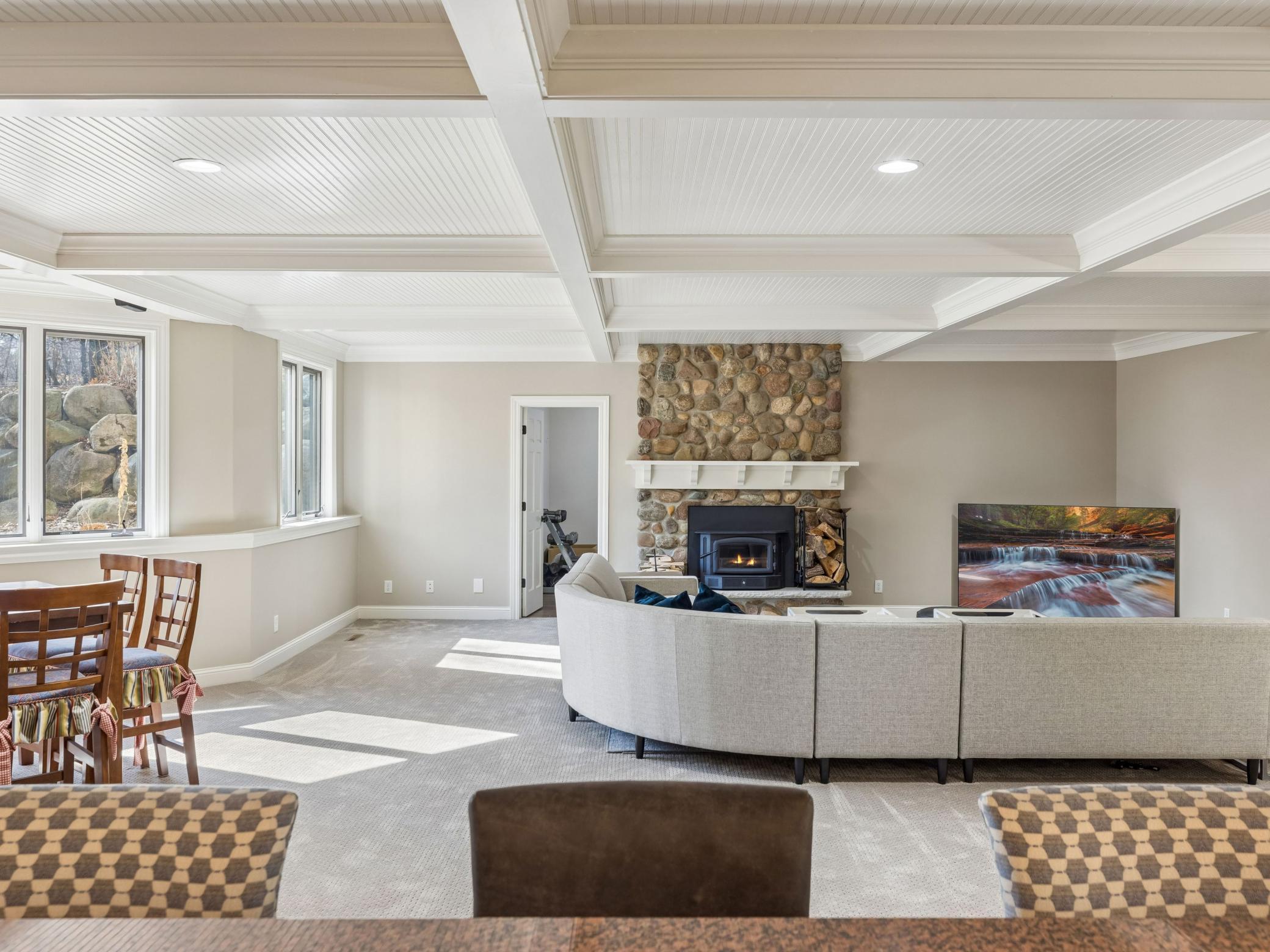 12545 Arcola Trail N