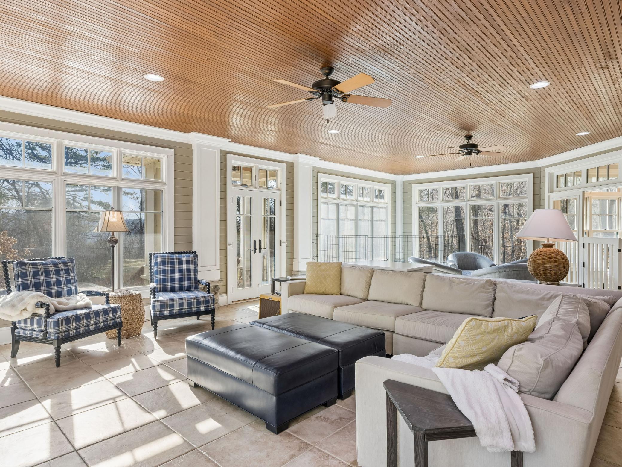 12545 Arcola Trail N