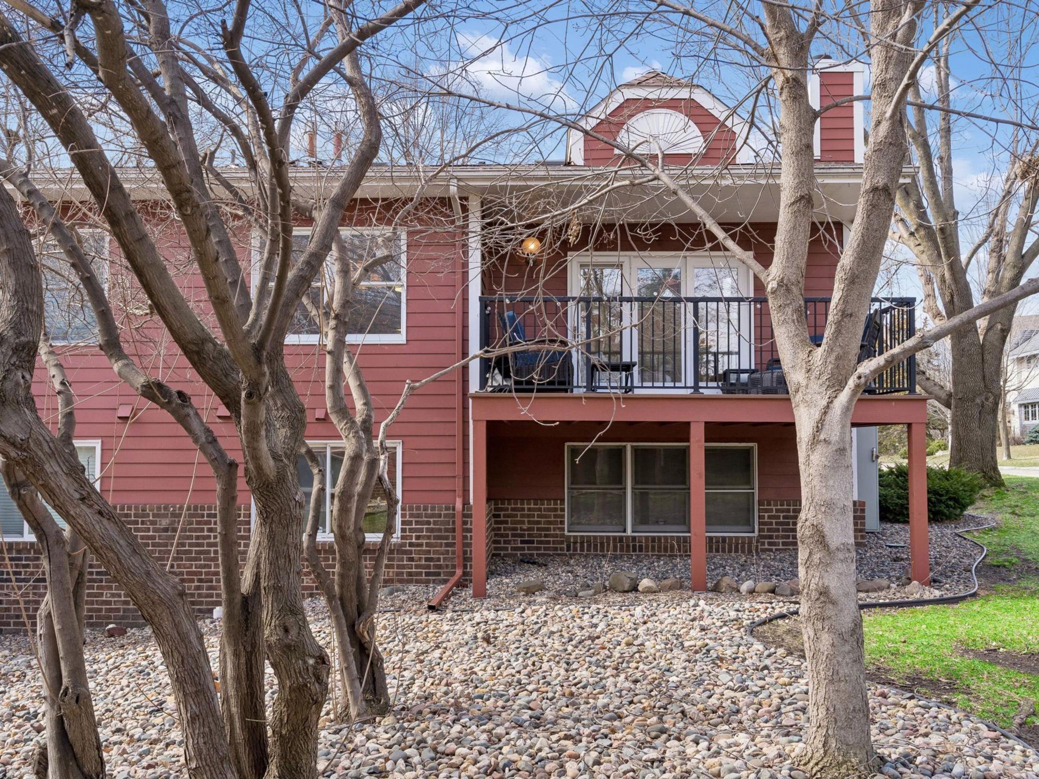 3349 Saint Louis Avenue