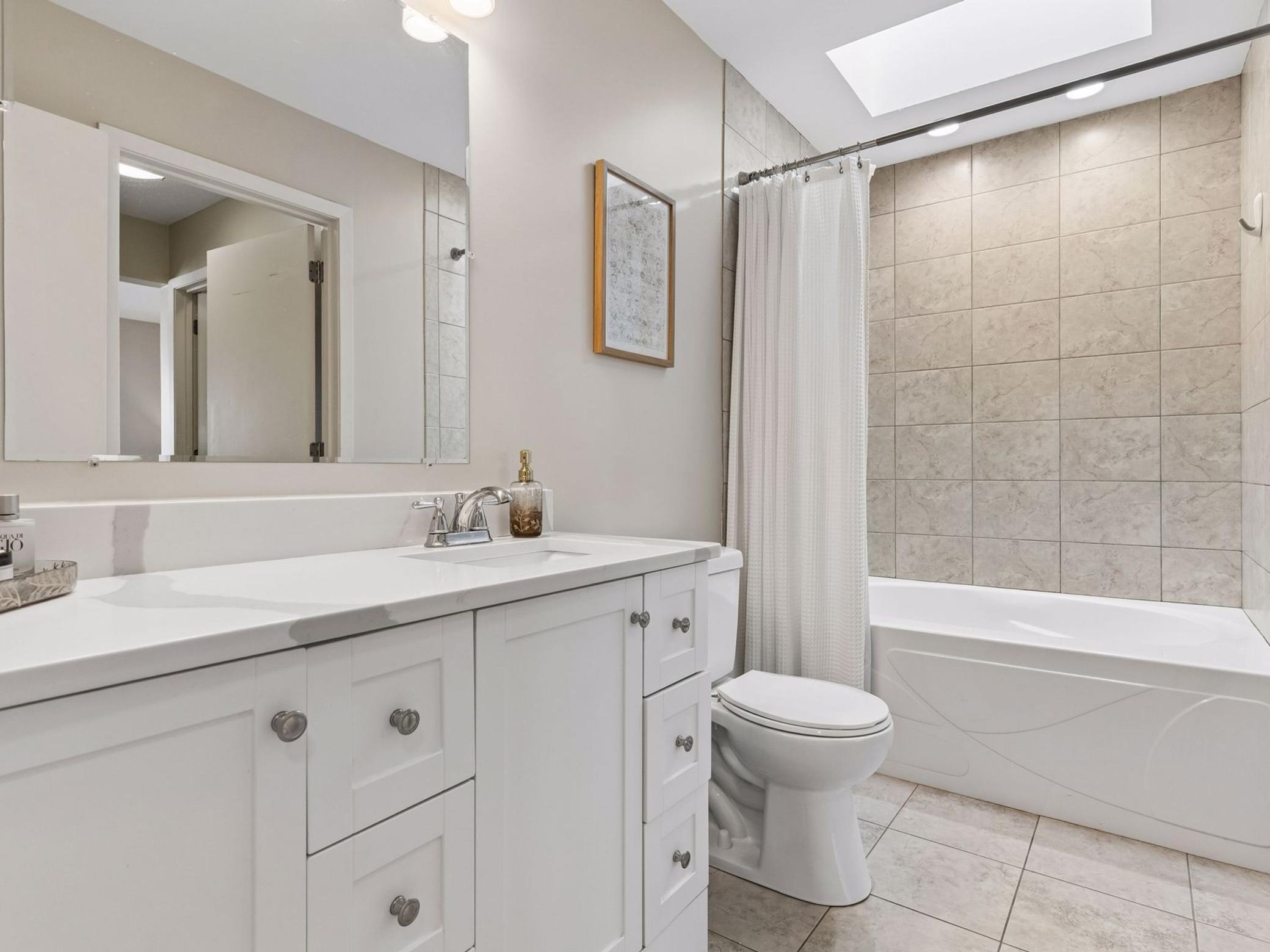 3349 Saint Louis Avenue