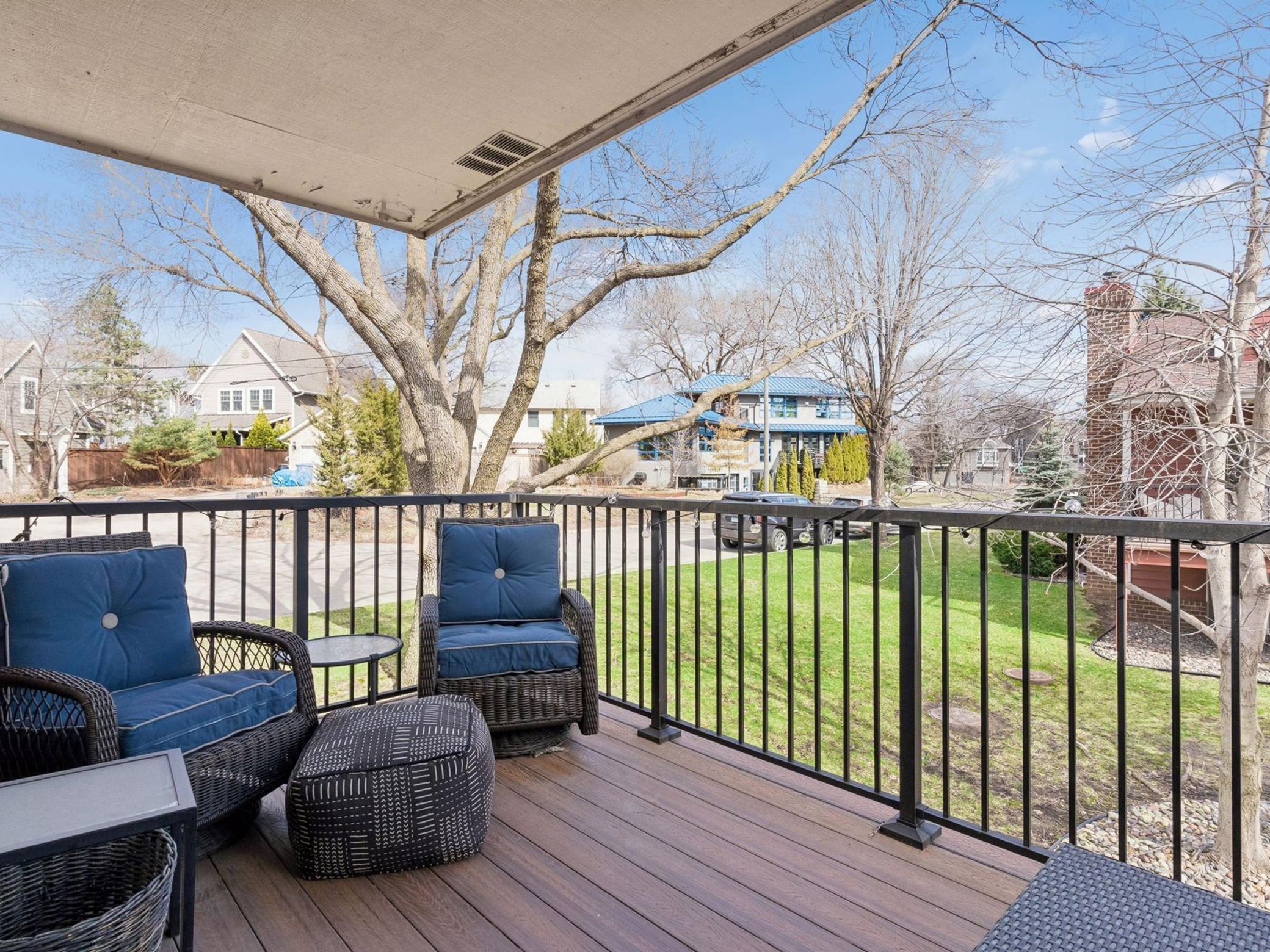 3349 Saint Louis Avenue