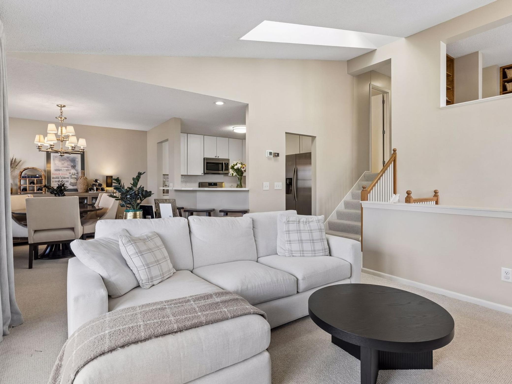 3349 Saint Louis Avenue