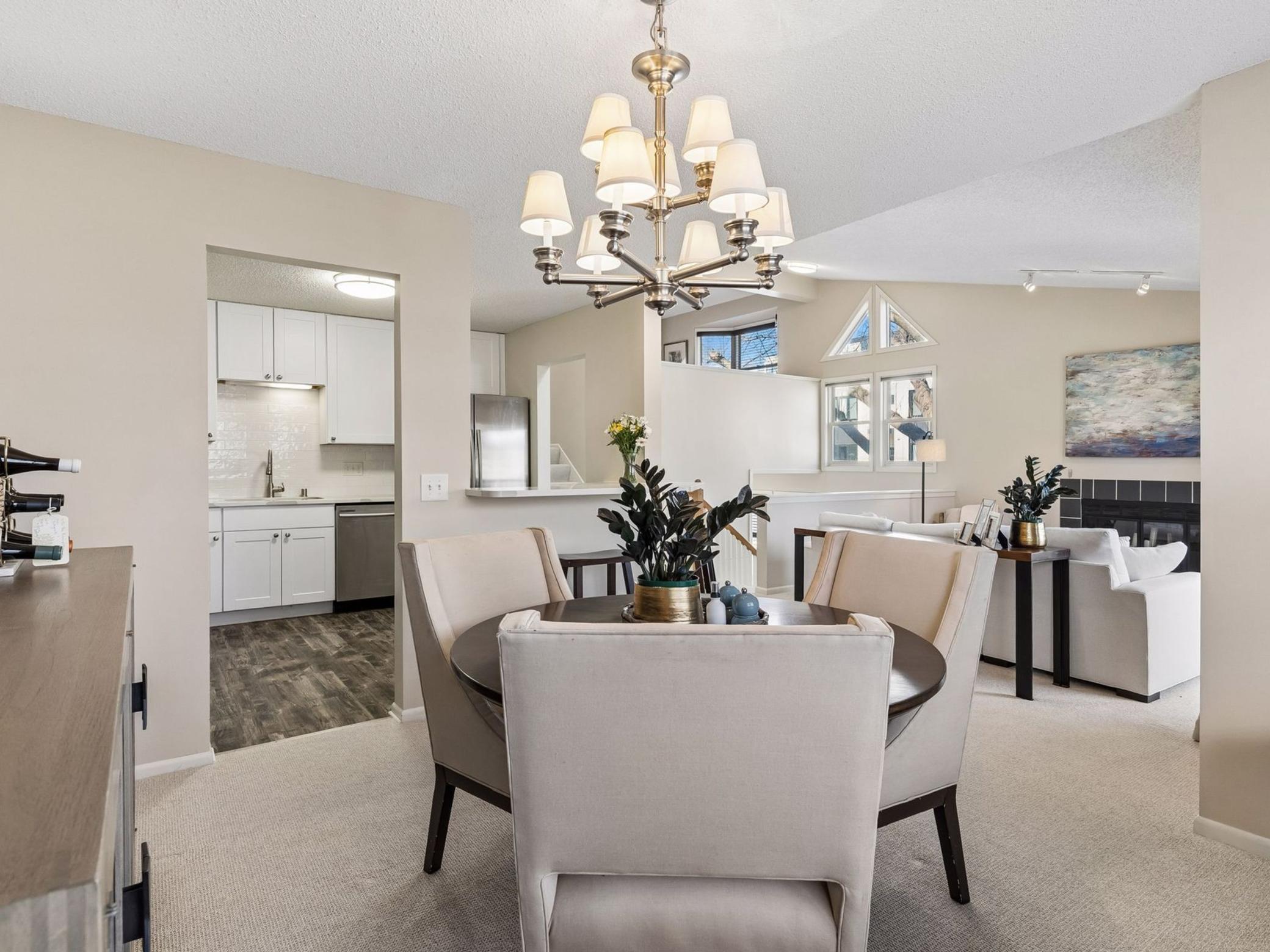 3349 Saint Louis Avenue