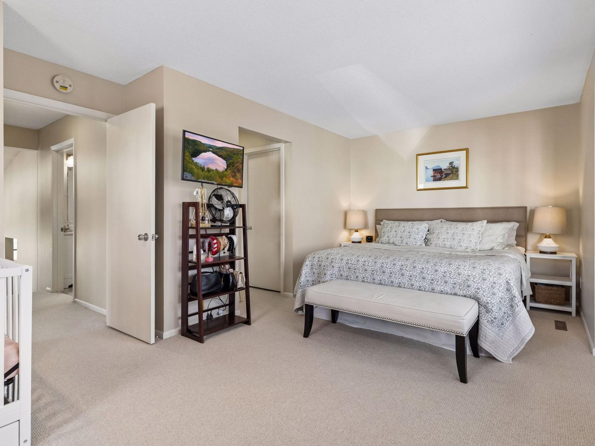 3349 Saint Louis Avenue