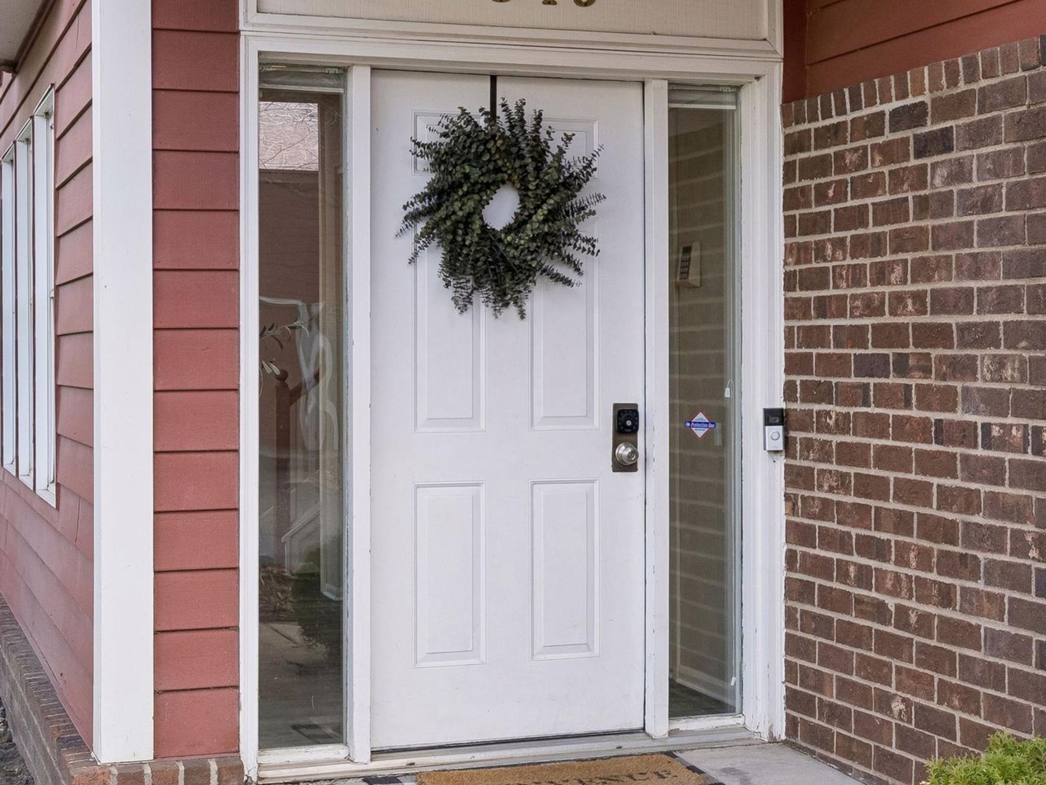 3349 Saint Louis Avenue