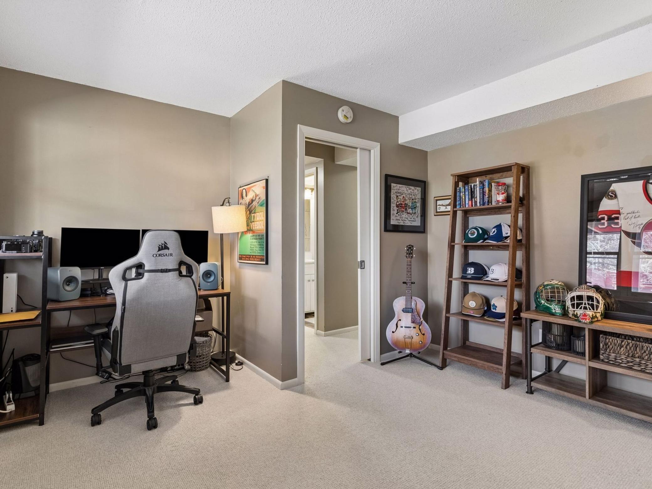 3349 Saint Louis Avenue