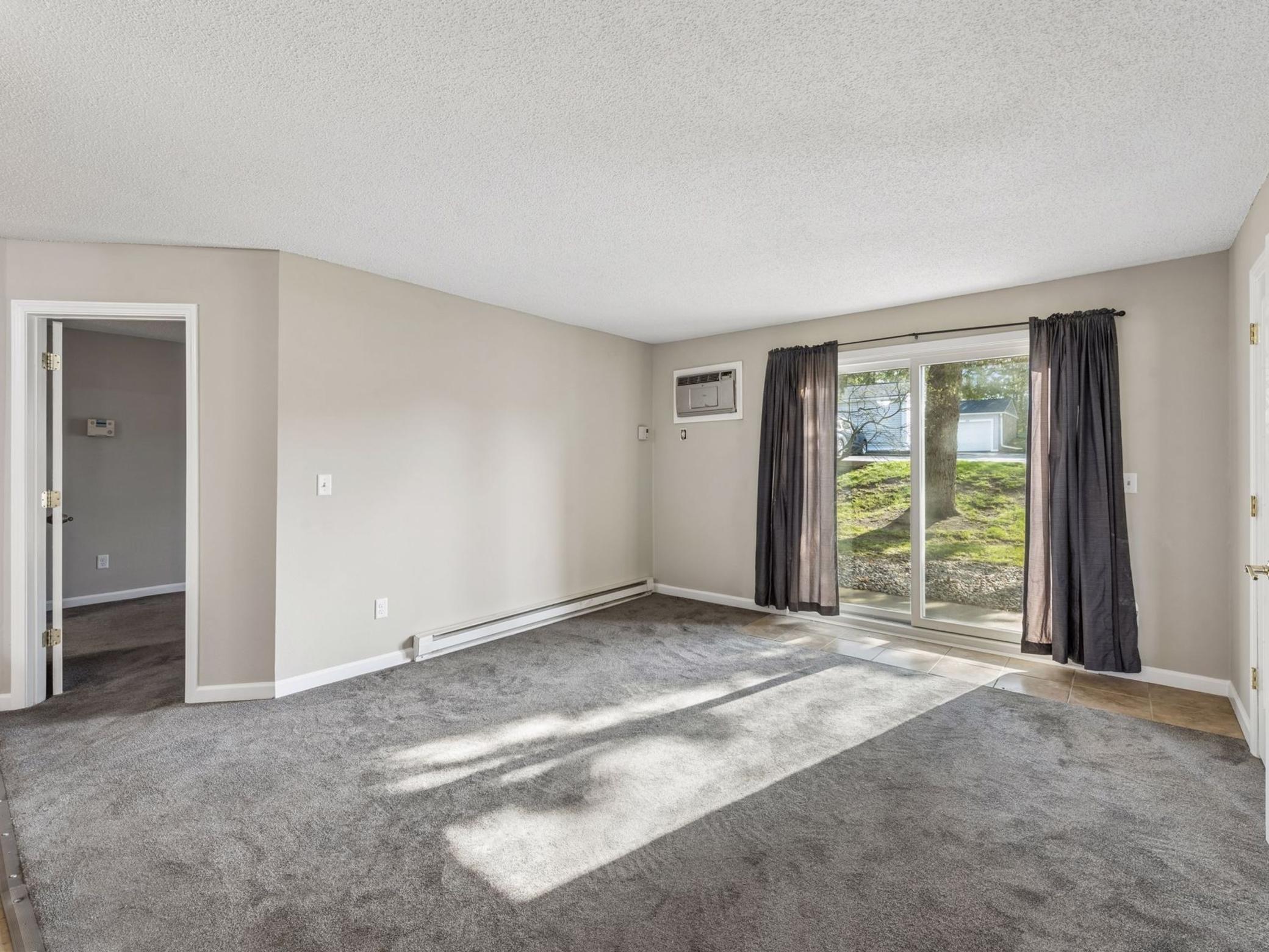 7675 142nd Street W Unit: 109