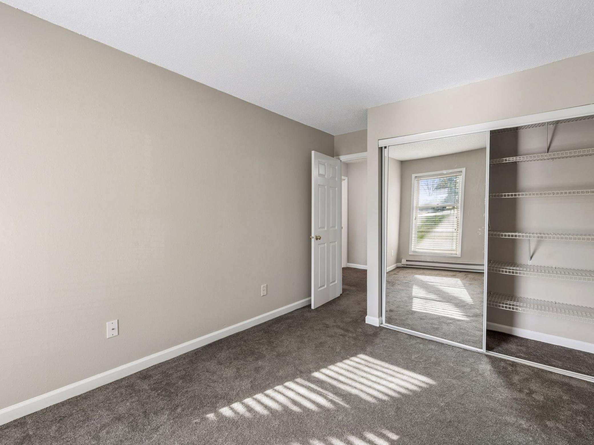 7675 142nd Street W Unit: 109