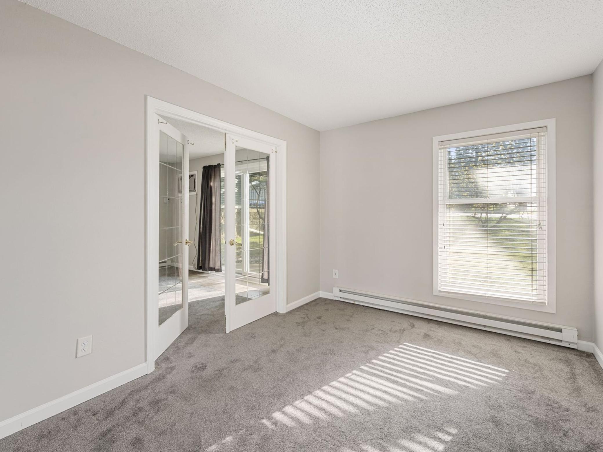 7675 142nd Street W Unit: 109