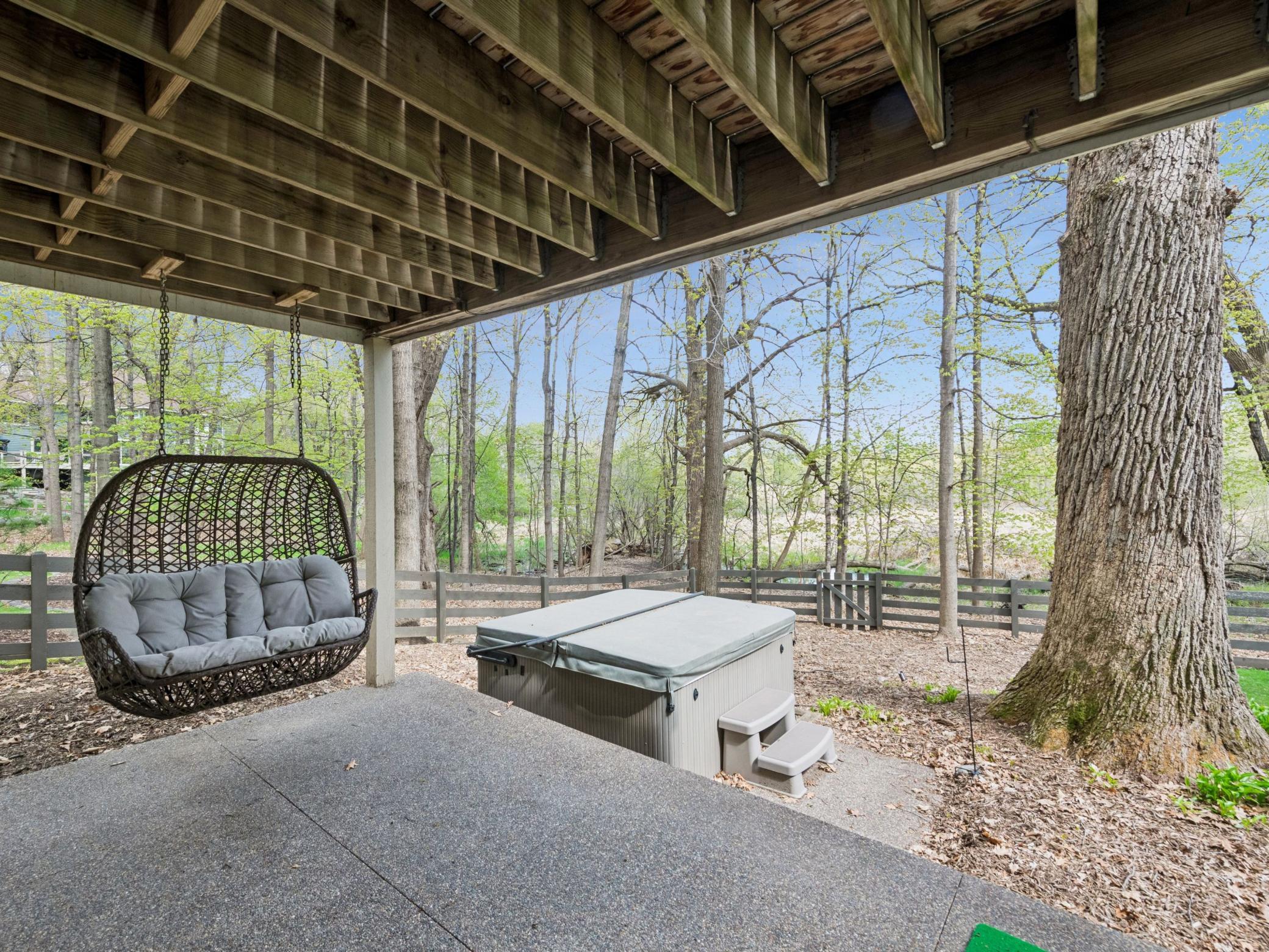 25695 Maple View Court