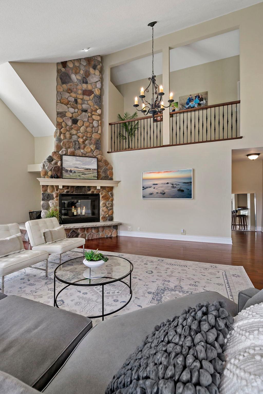 5830 Club Lane